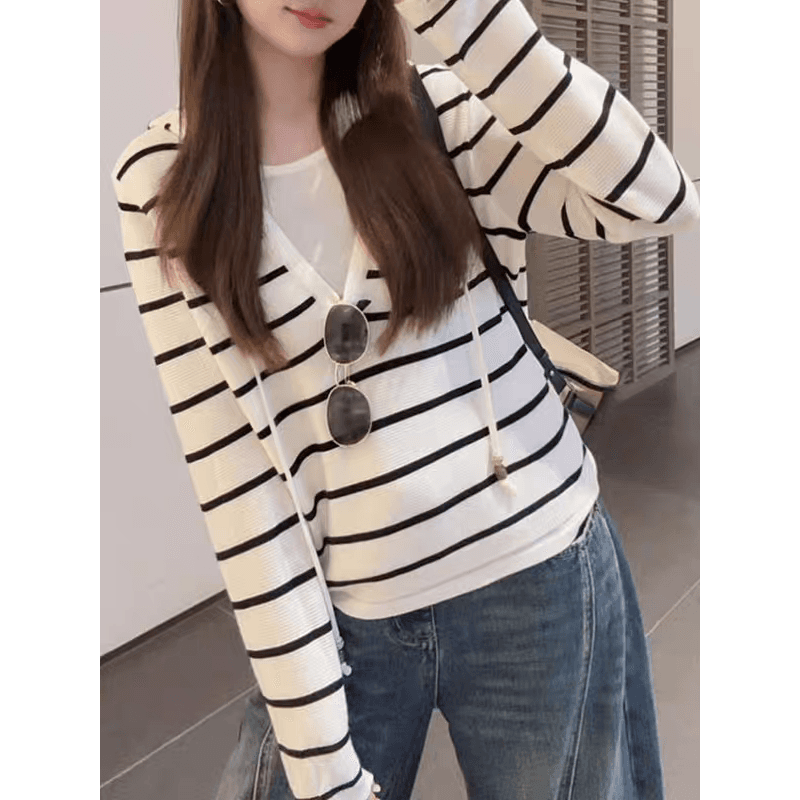 새로운 이른 가을 한 부서 작은 대중 루즈핏 캐주얼 여자 모자 셔츠 페이크 레이어드 후드 스트라이프 니트 스웨터 이미지 5