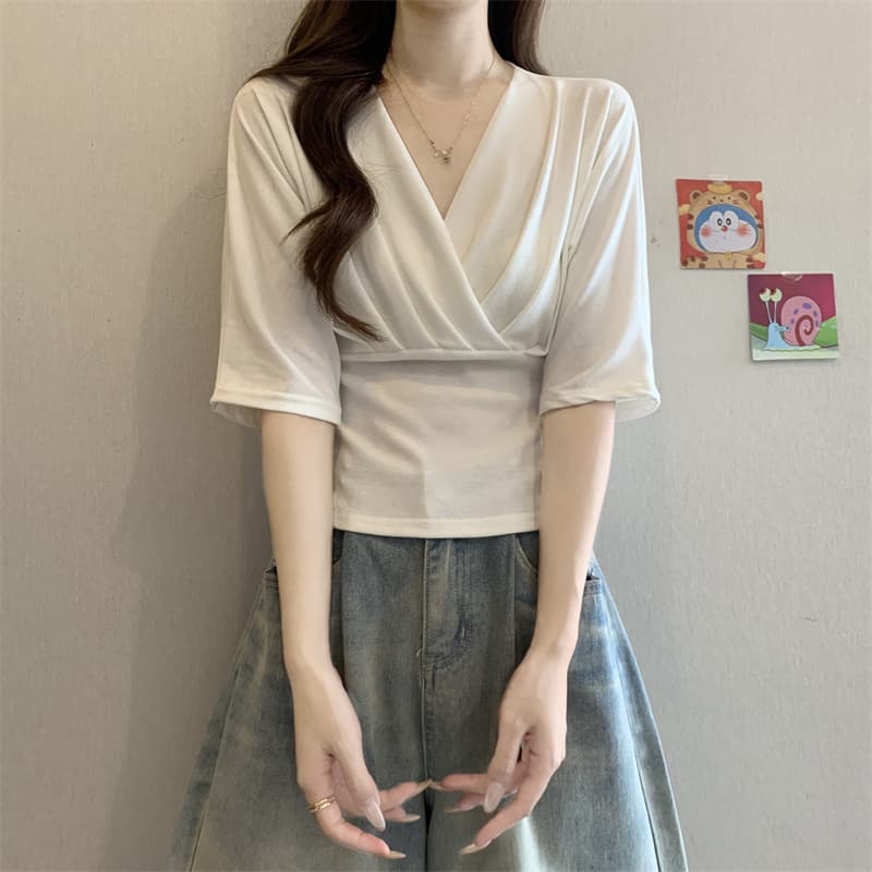 실사 정가 새로운 V넥 중간 소매 티셔츠 십자가 칼라 허리 수축 슬림해 보이는 디자인 센스 순수한 욕망 맨위 이미지 6