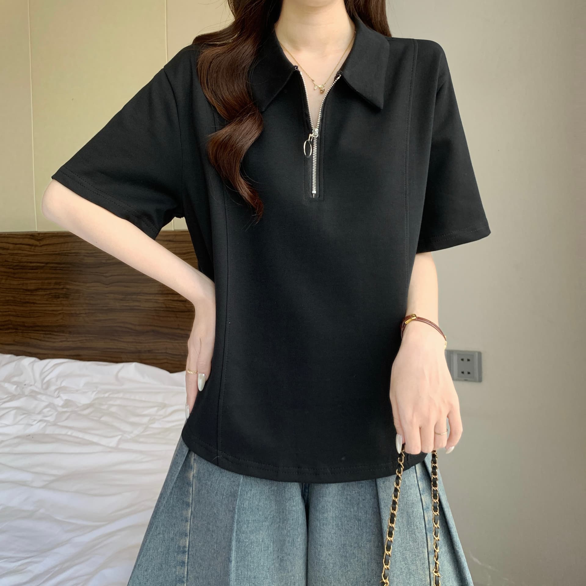 디자인 센스 POLO 칼라 하프 지퍼 긍정적 인 어깨 반팔 티셔츠 여성 여름 새로운 지방 mm 패션 캐주얼 슬림해 보이는 다용도 의류 상세 이미지 18