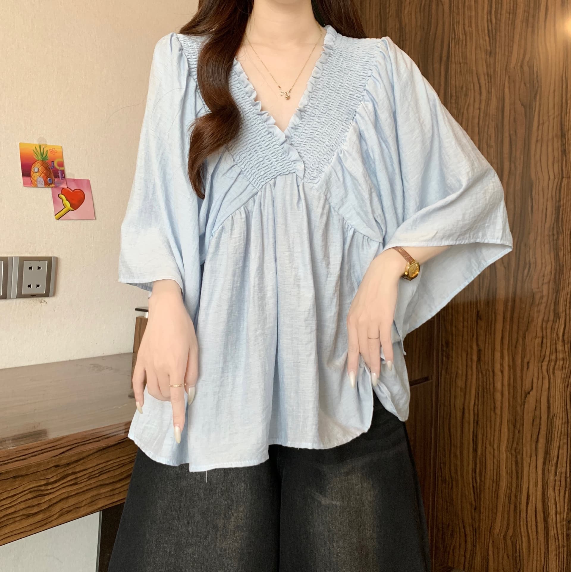 프랑스식 고급 주름 V넥 긍정적 인 어깨 반팔 여성 셔츠 여름 새로운 지방 mm 루즈핏 슬림해 보이는 연령 감소 다용도 맨위 상세 이미지 8