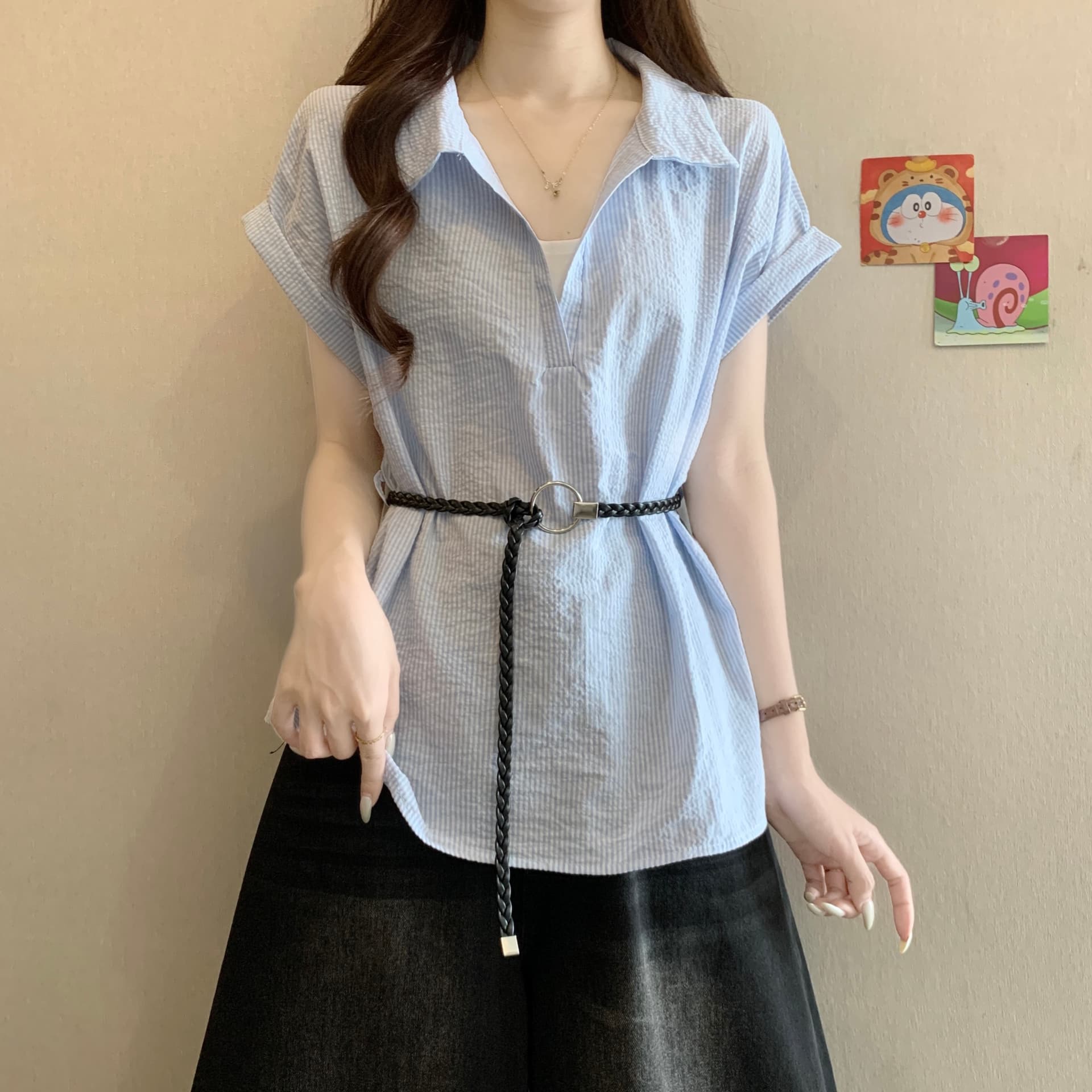 페이크 레이어드 스트라이프 POLO 칼라 긍정적 인 어깨 반팔 여성 셔츠 여름 새로운 지방 mm 허리 수축 슬림해 보이는 품격 다용도 맨위 이미지 5
