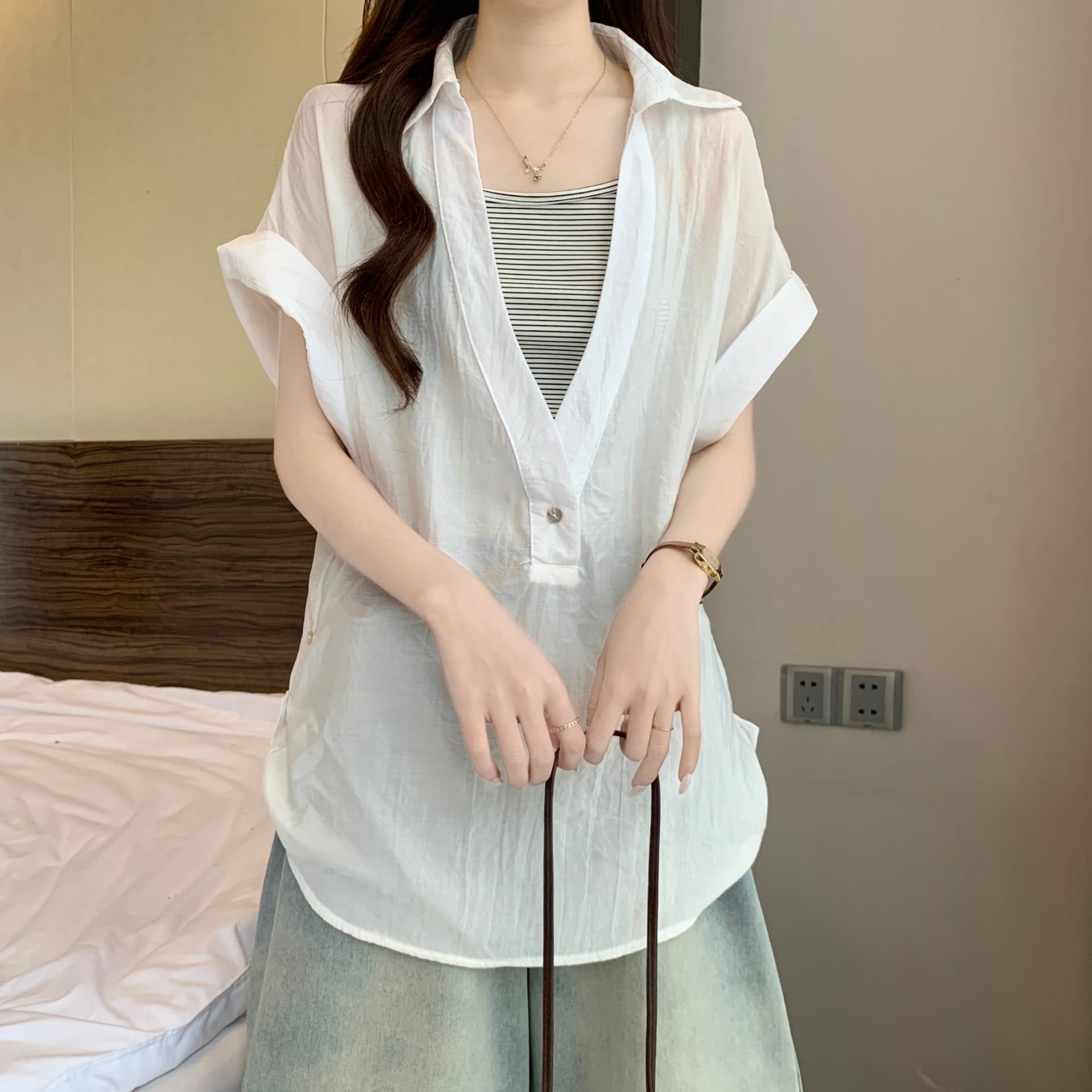 고유 한 POLO 칼라 긍정적 인 어깨 반팔 여성 셔츠 여름 새로운 지방 mm 루즈핏 슬림해 보이는 셔츠 스트라이프 투피스 조끼 상세 이미지 21