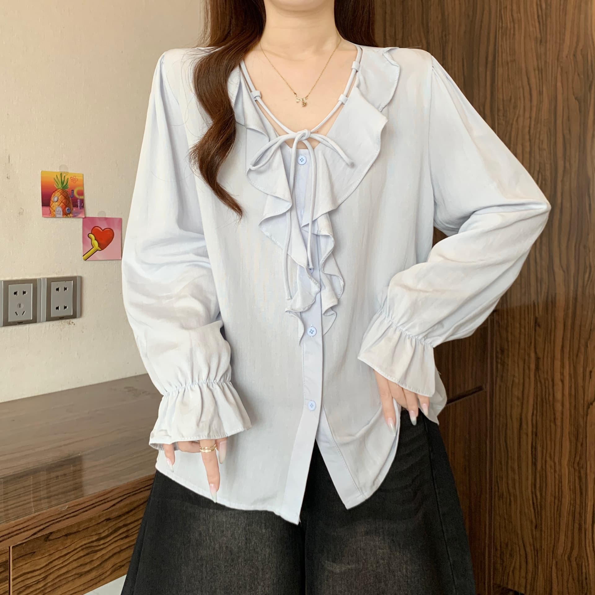 이른 가을 새로운 고급 센스 프릴 긍정적 인 어깨 긴팔 셔츠 2026 빅 사이즈 지방 mm 품격 슬림해 보이는 고유 한 맨위 상세 이미지 17