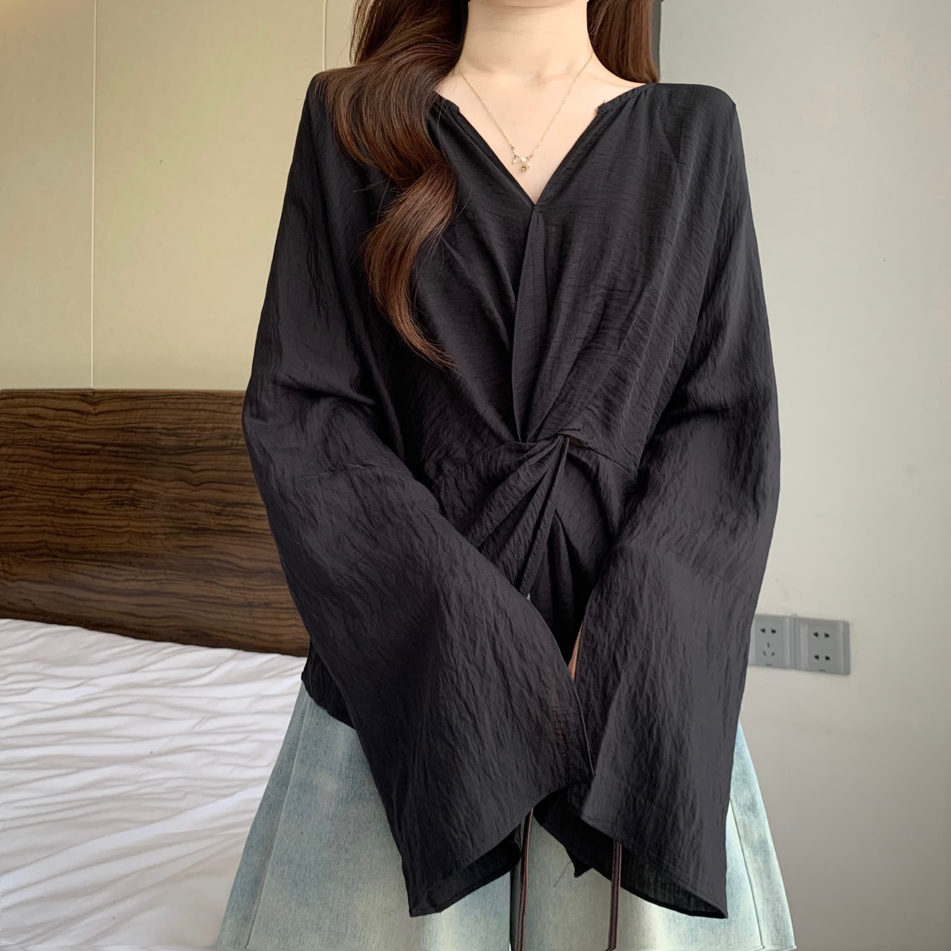 프랑스식 불규칙 트임 매듭 긍정적 인 어깨 긴팔 여성 셔츠 여름 가을 새로운 지방 mm 품격 슬림해 보이는 Chic 맨위 상세 이미지 9