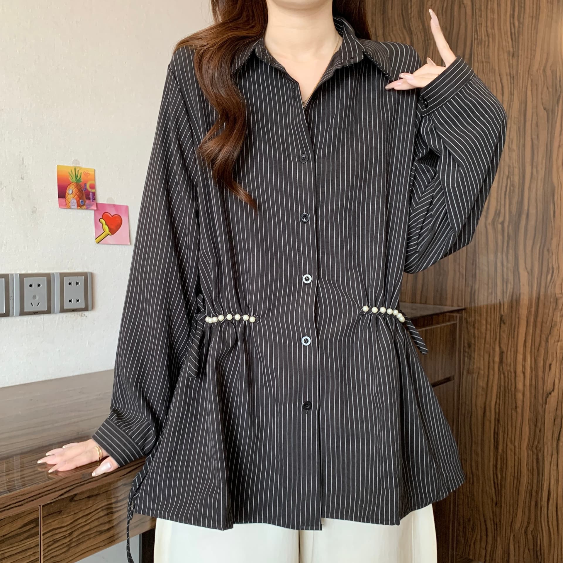디자인 센스 비즈 POLO 칼라 긍정적 인 어깨 긴팔 스트라이프 여성 셔츠 가을 새로운 지방 mm 허리 수축 슬림해 보이는 품격 맨위 상세 이미지 15