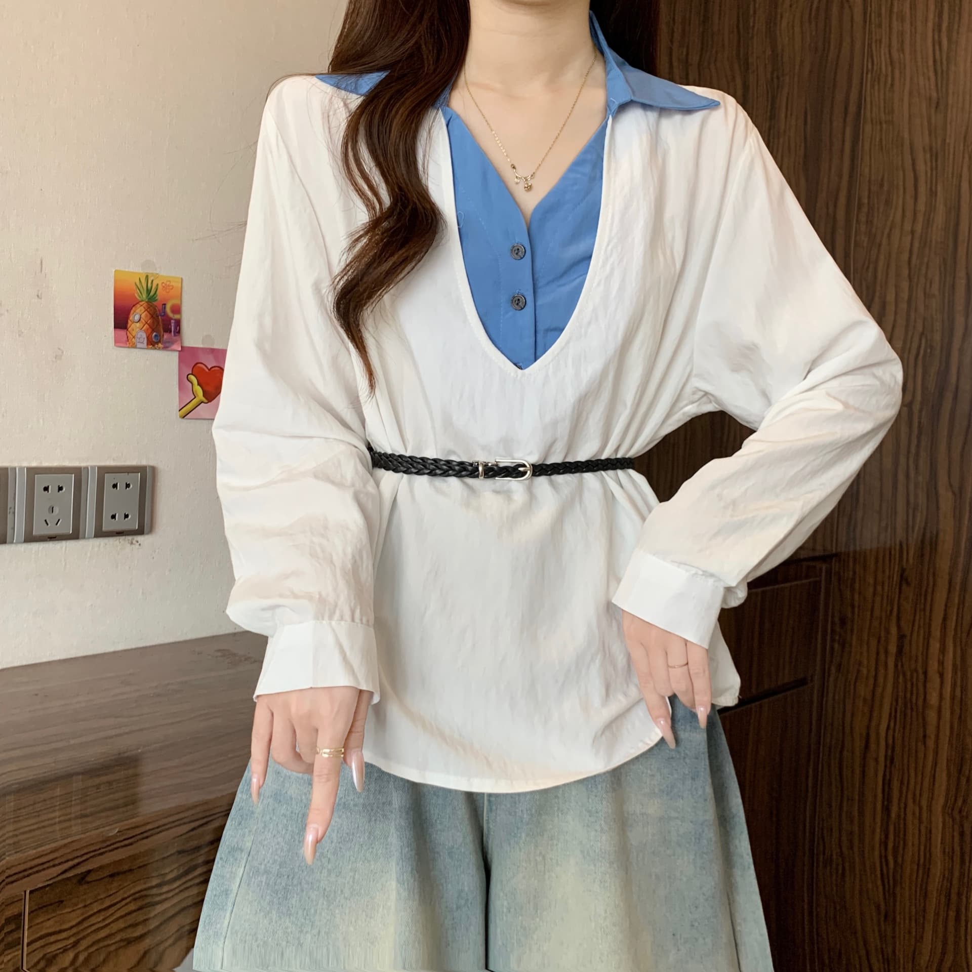 프랑스식 V넥 배색 페이크 레이어드 긍정적 인 어깨 여성 셔츠 가을 새로운 지방 mm 품격 허리 수축 슬림해 보이는 다용도 맨위 상세 이미지 16