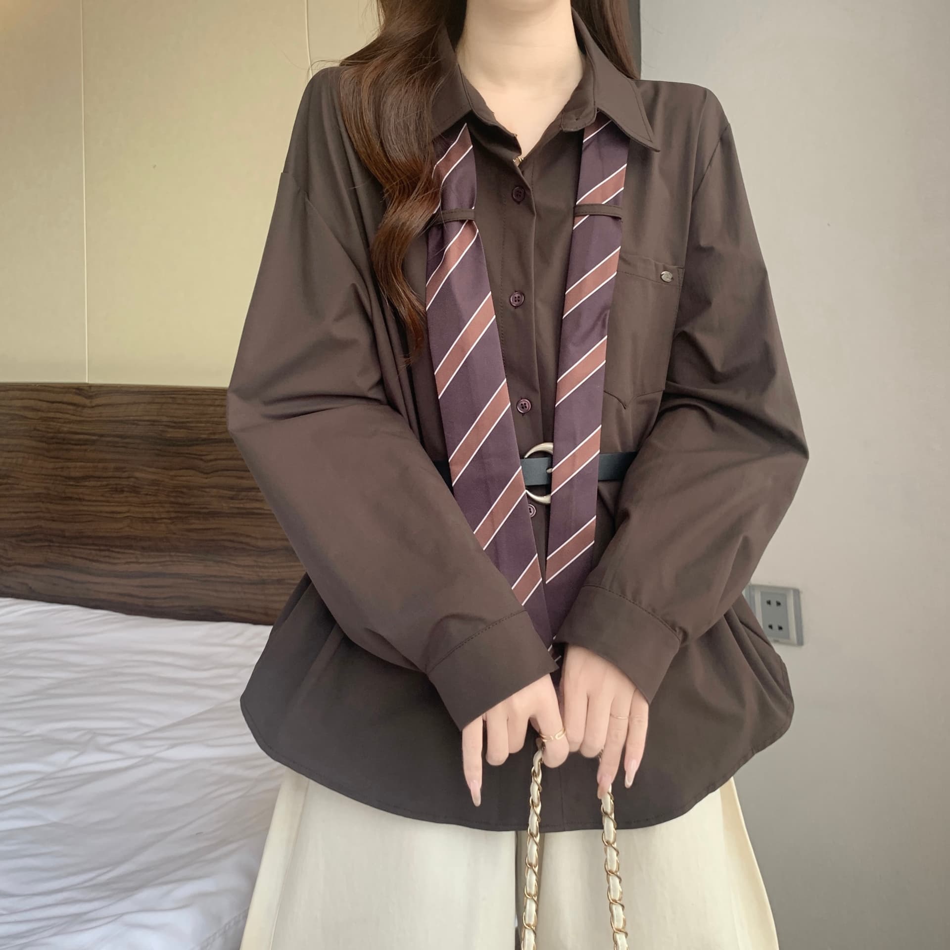 디자인 센스 스트라이프 넥타이 POLO 칼라 긴팔 여성 셔츠 가을 새로운 지방 mm 품격 슬림해 보이는 고유 한 다용도 맨위 상세 이미지 9