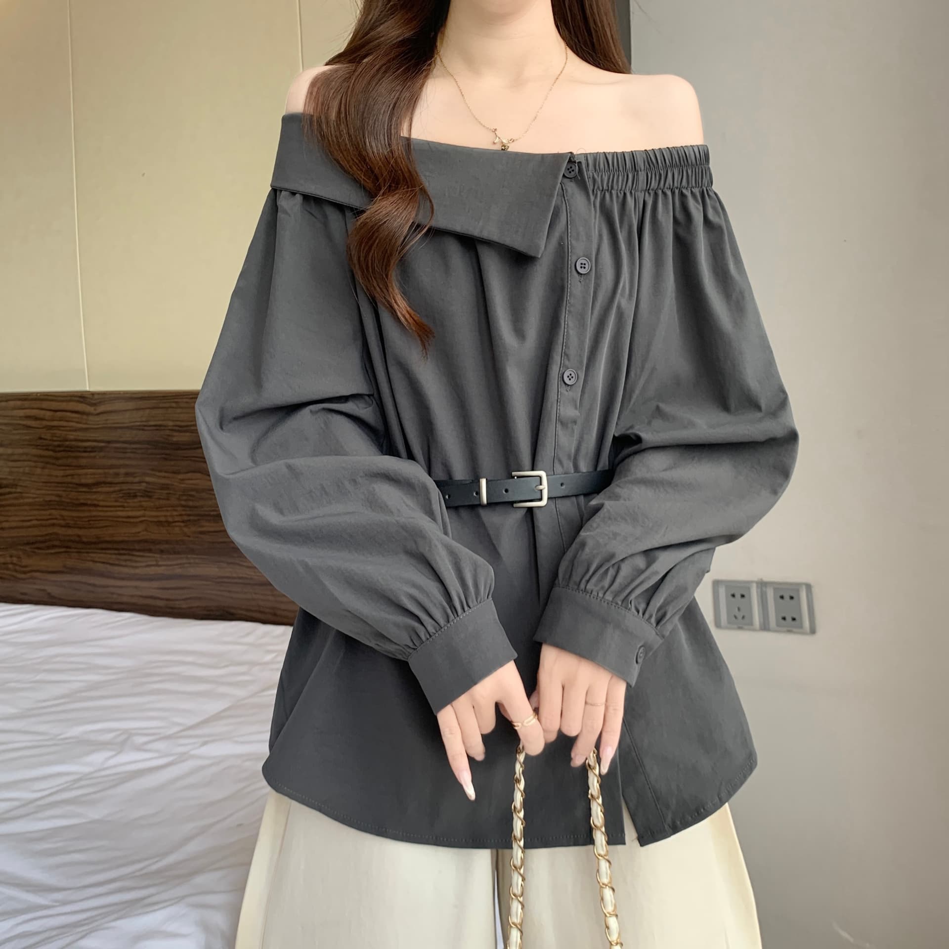 디자인 센스 Chic 폴로 칼라 오프숄더 긴팔 여성 셔츠 가을 새로운 지방 mm 품격 다용도 슬림해 보이는 고유 한 맨위 상세 이미지 18