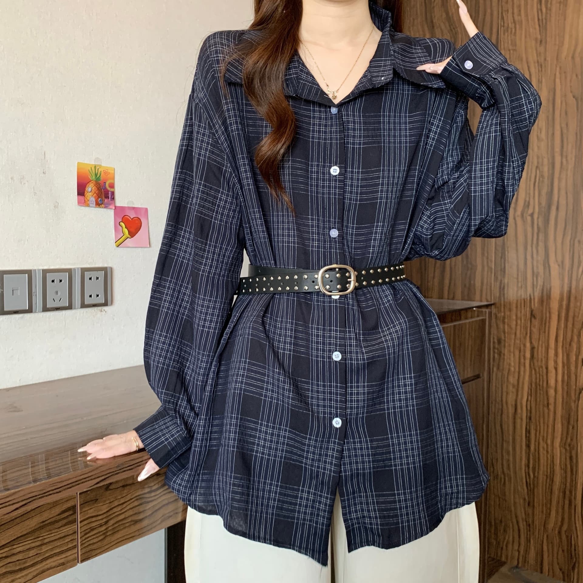 고급 센스 레트로 체크무늬 긍정적 인 어깨 긴팔 여성 셔츠 가을 새로운 2026 지방 mm 허리 수축 슬림해 보이는 품격 맨위 상세 이미지 15