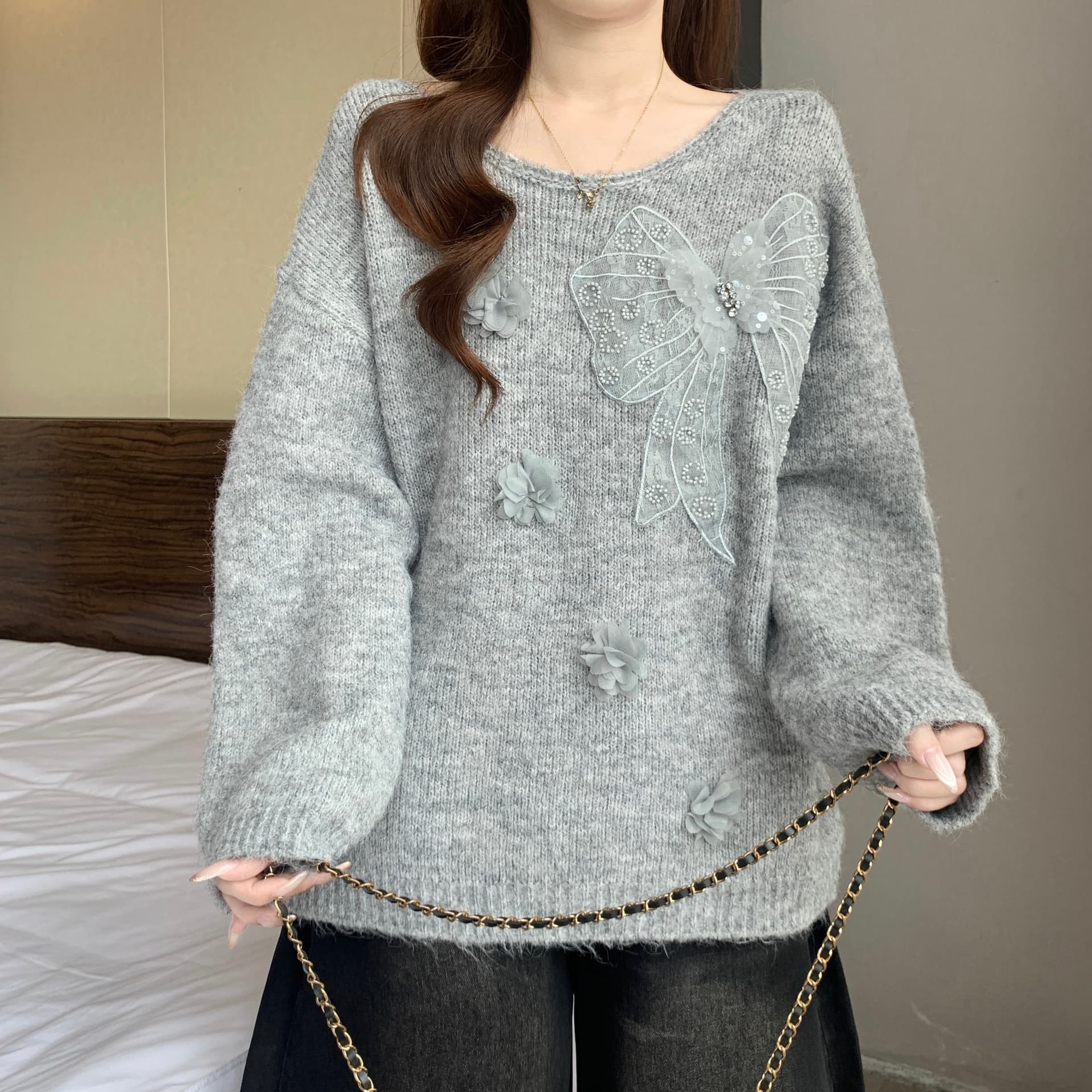 슈퍼 잘 생긴 3 차원 나비 보라색 긴팔 스웨터 여자 가을 겨울 새로운 지방 mm 느긋한 바람 슬림해 보이는 아름다운 니트 스웨터 상세 이미지 19