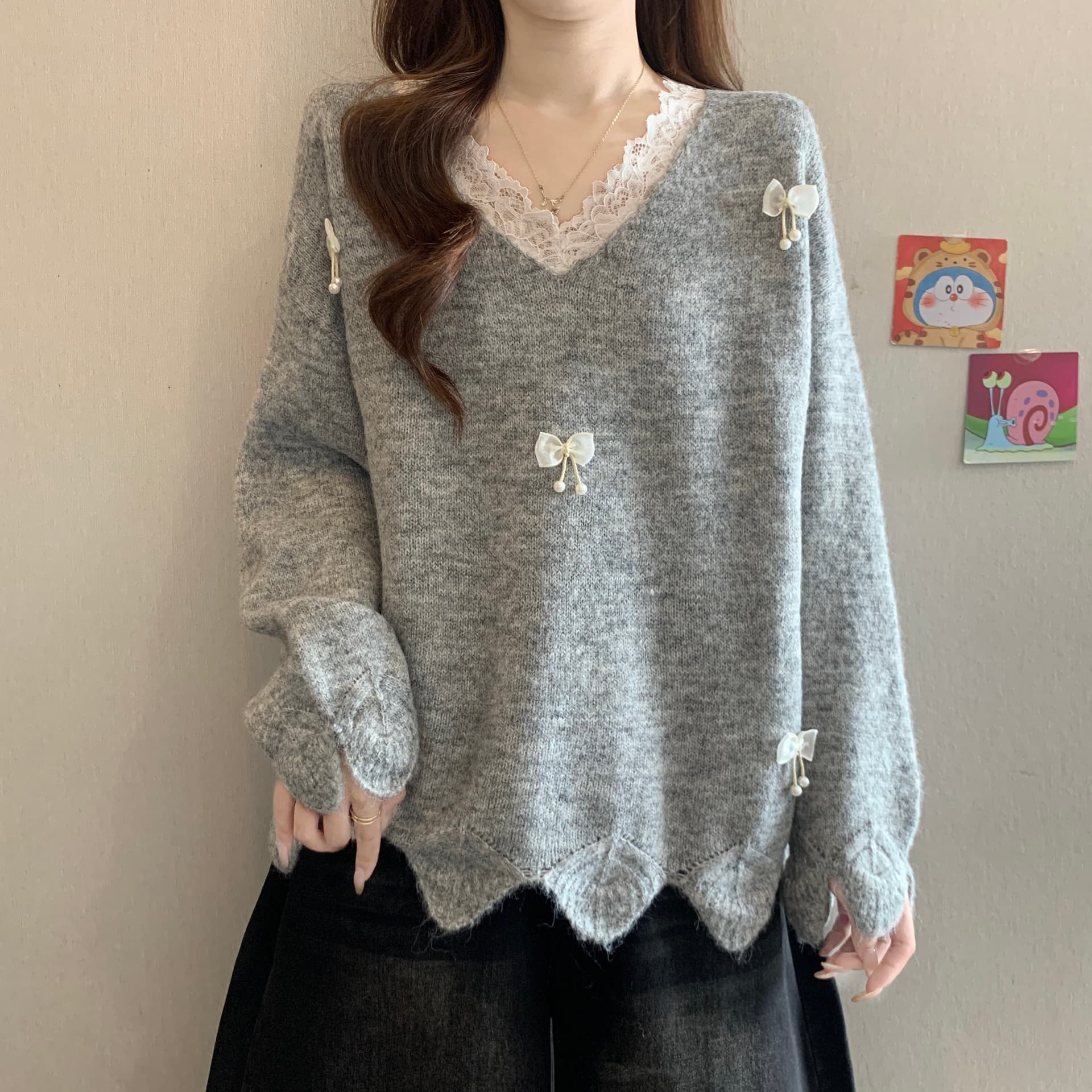 자이언트 잘 생긴 3 차원 나비 매듭 V넥 레이스 스웨터 여자 가을 겨울 새로운 지방 mm 느긋한 슬림해 보이는 긍정적 인 어깨 니트 스웨터 상세 이미지 14