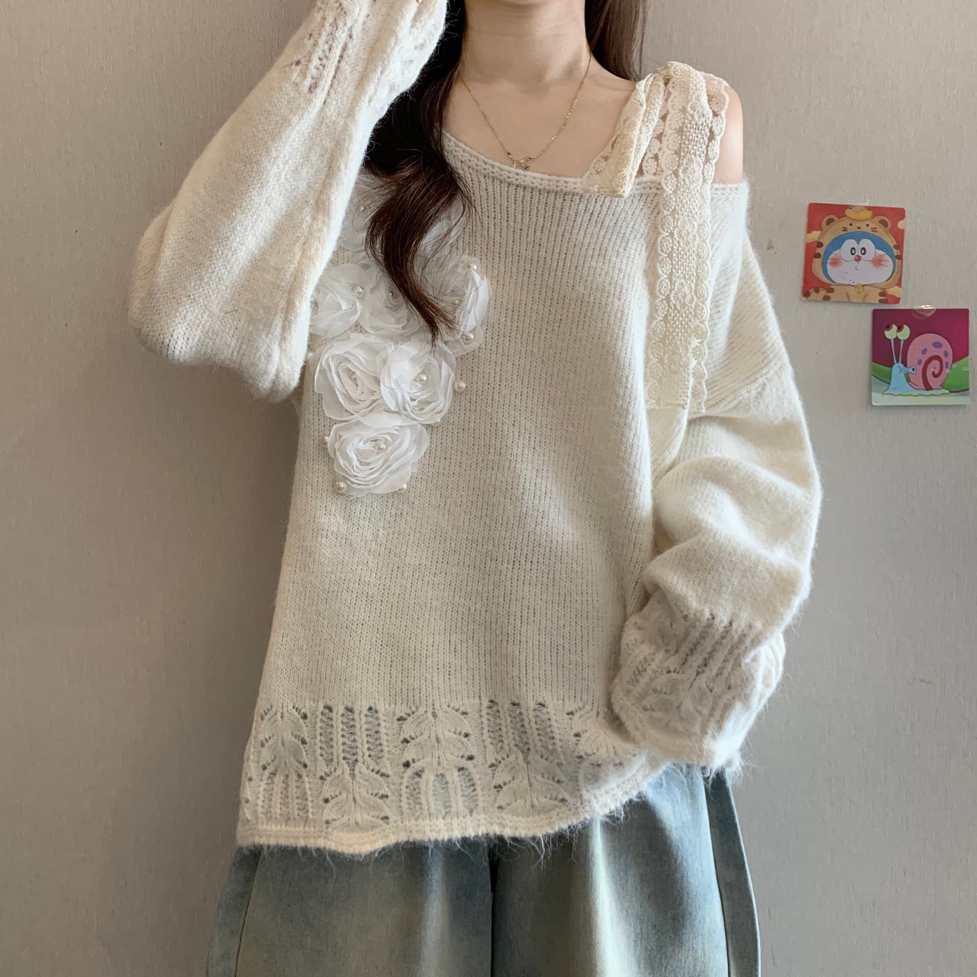 자이언트 잘 생긴 레이스 레이스업 3 차원 꽃 오프숄더 스웨터 여자 가을 겨울 새로운 지방 mm 연령 감소 슬림해 보이는 니트 맨위 이미지 6