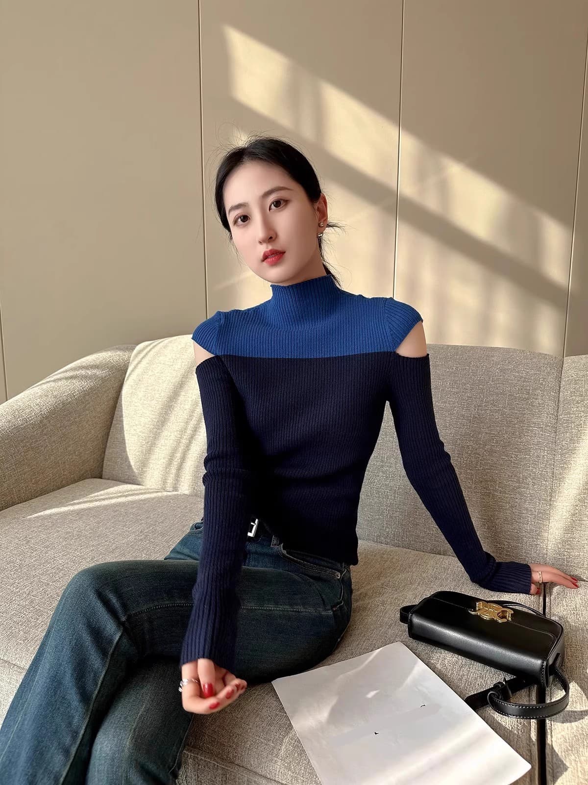 pinkeen 블루 패치워크 색상 반하이넥 긴팔 니트 스웨터 여성 봄 가을 2026 새로운 홀로우 아웃 패션 외국 가스 스웨터 상세 이미지 7