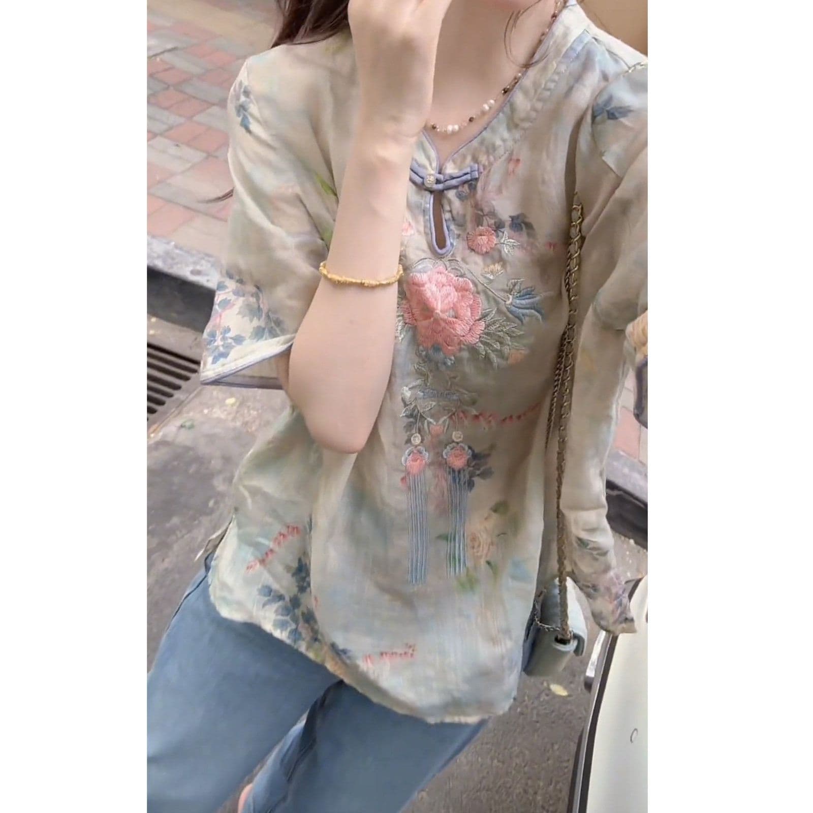 국풍 새로운 중식 품격 문예 반팔 셔츠 여성 의류 2026 여름 새로운 캐주얼 다용도 슈퍼 잘 생긴 맨위 이미지 3