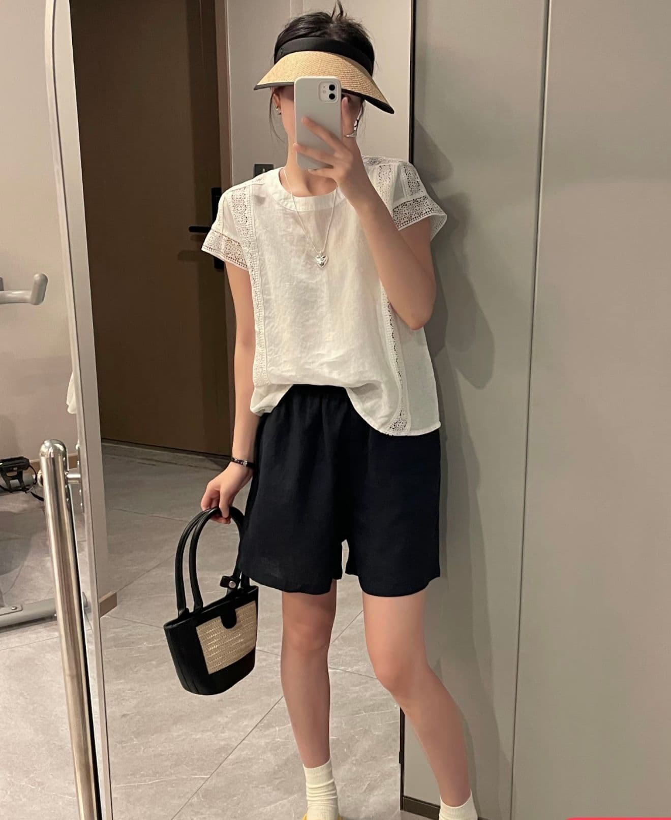 면 린넨 스탠드 칼라 레이스 단색 중간 소매 여성 셔츠 여름 새로운 문예 루즈핏 슬림해 보이는 다용도 셔츠 여성 이미지 4