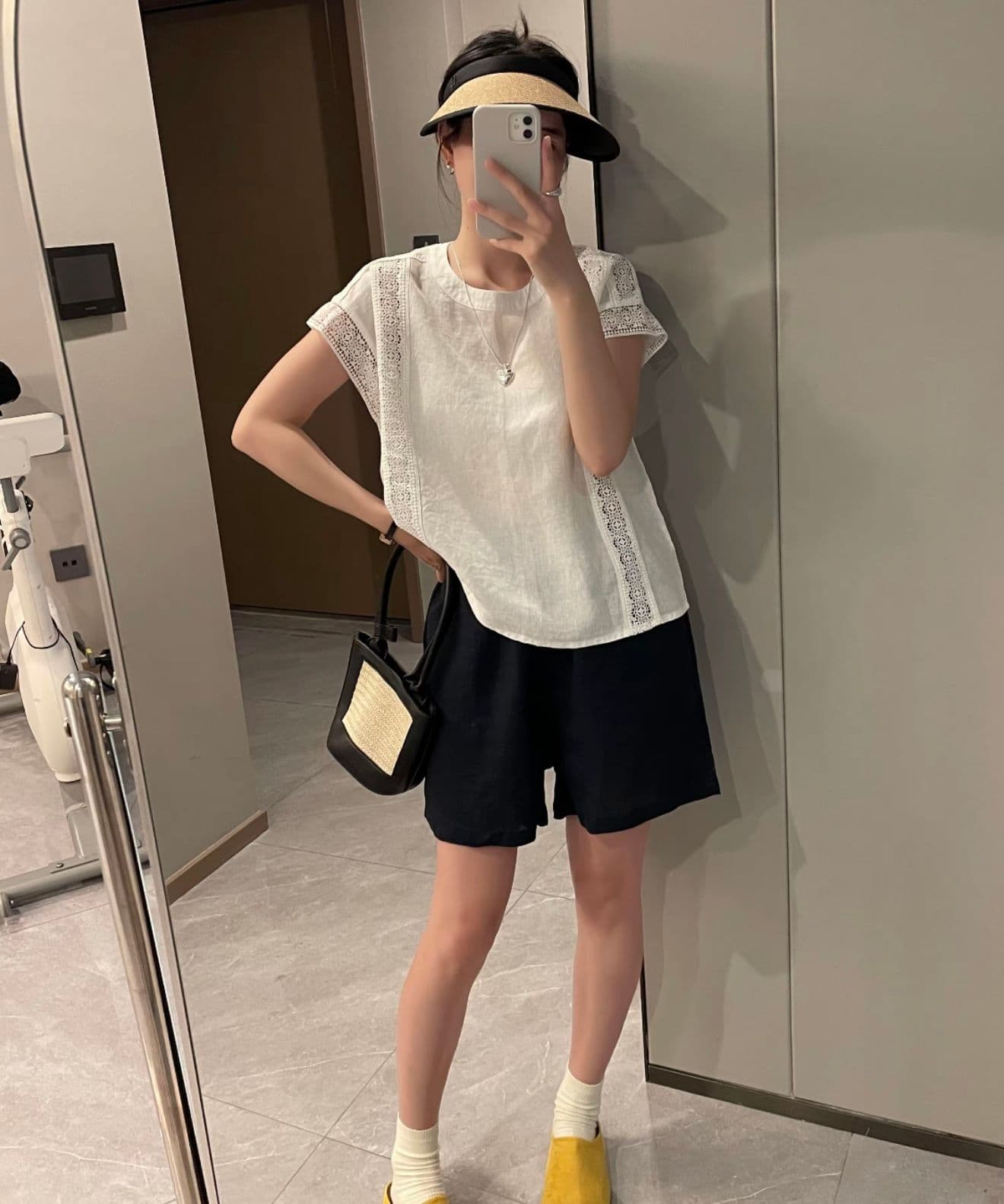 면 린넨 스탠드 칼라 레이스 단색 중간 소매 여성 셔츠 여름 새로운 문예 루즈핏 슬림해 보이는 다용도 셔츠 여성 상세 이미지 9