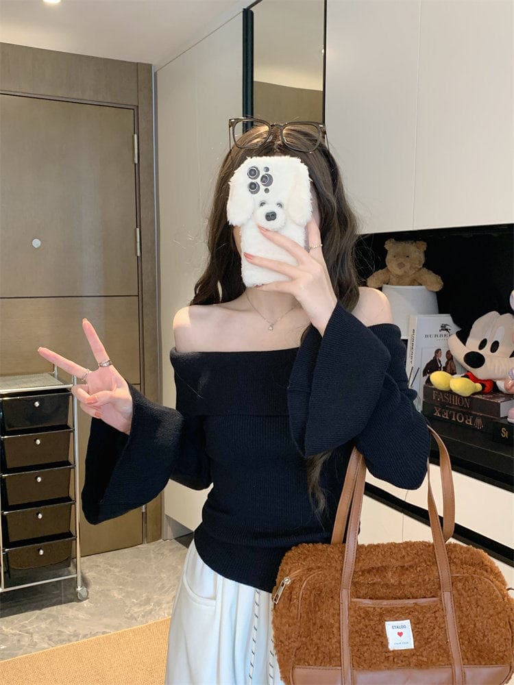 핫걸 부드러운 바람 오프숄더 나팔 소매 몸매 가꾸기 긴팔 니트 스웨터 여성 가을 겨울 다용도 기본 셔츠 오프숄더 맨위 상세 이미지 4