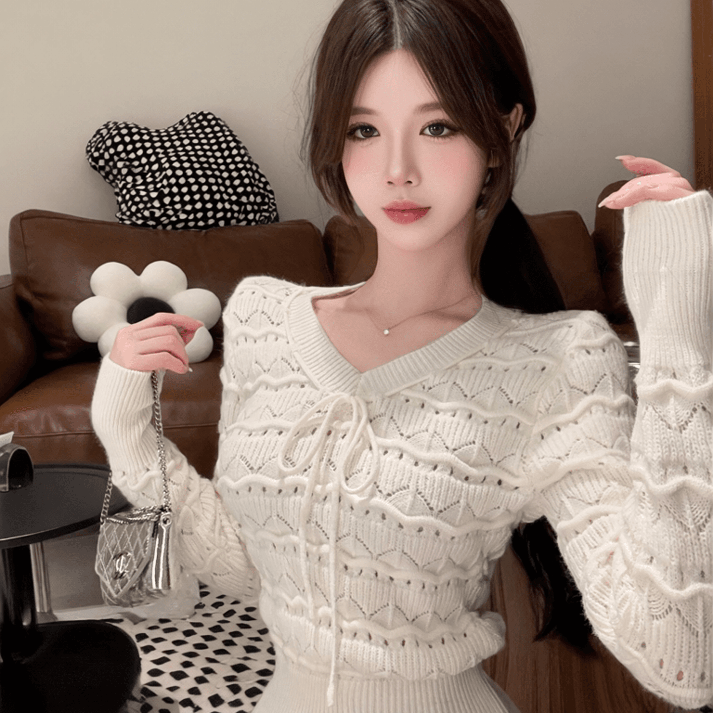 jmshop 황혼 memory 홀로우 아웃 물결무늬 V넥 니트 맨위 여성 가을 디자인 센스 스트랩 긴팔 스웨터 이미지 5