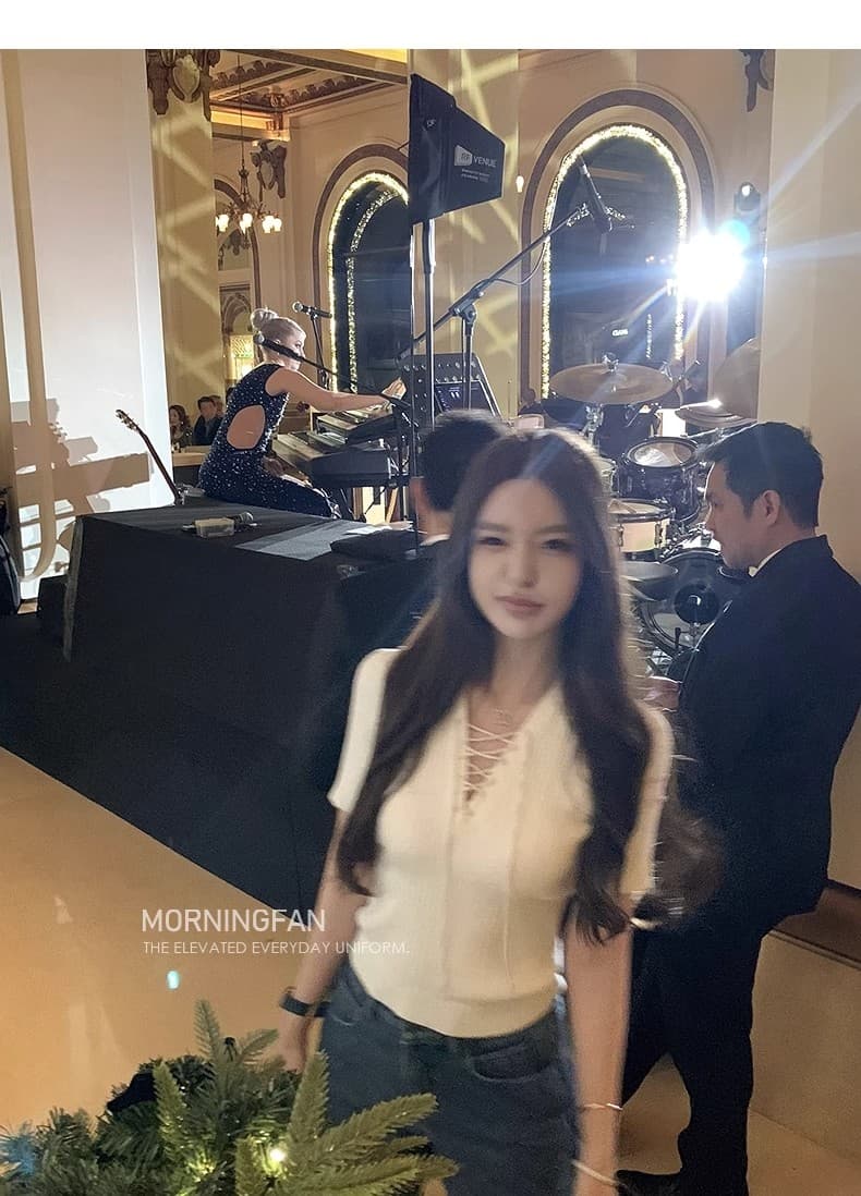 안녕하세요. 팬 팬 사용자 지정 원사 질감 센스 품격 네클라인 끈 향기로운 향 니트 반팔 여성 봄 슬림해 보이는 맨위 상세 이미지 32