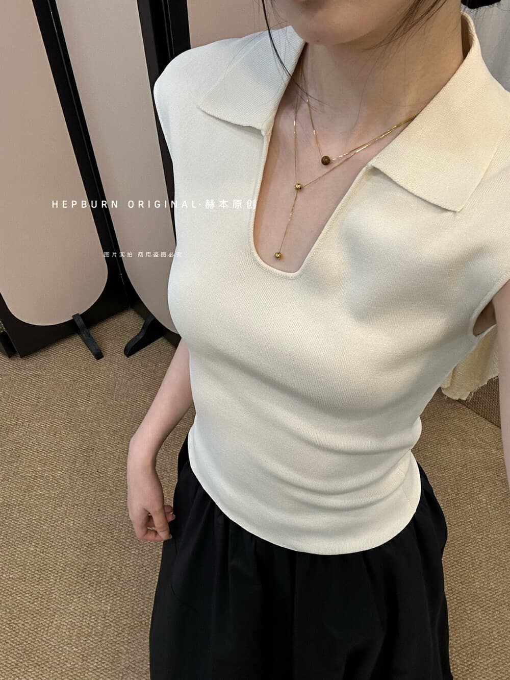 프랑스식 Feifei 소매 폴로 칼라 u 칼라 니트 얼음 실크 민소매 티셔츠 여성 여름 고유 한 슈퍼 잘 생긴 쇼트 스타일 어깨 맨위 상세 이미지 11