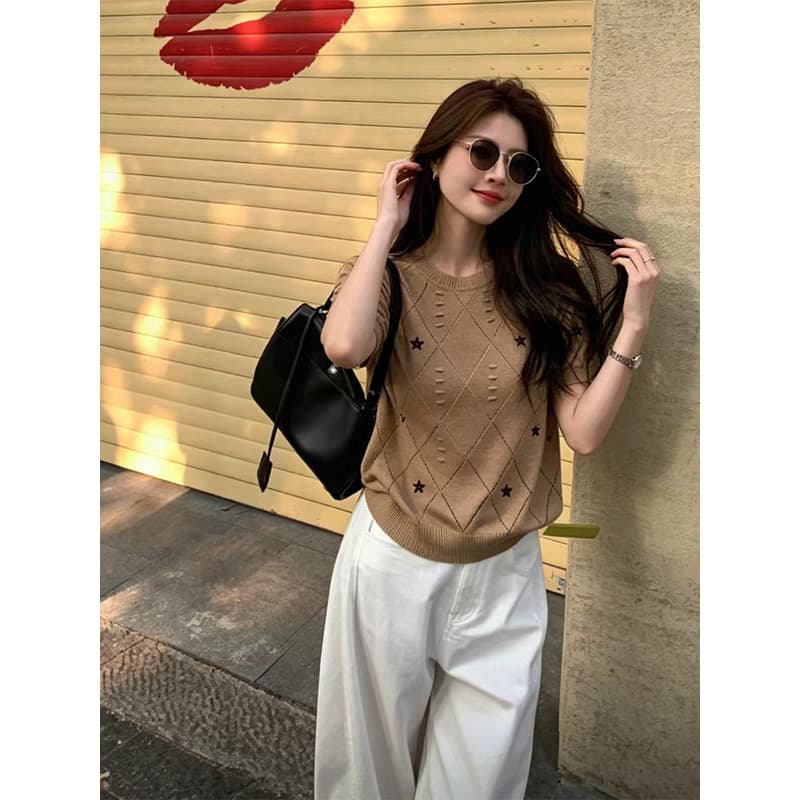 라운드 넥 홀로우 아웃 자수 별 다이아몬드 모양 체크무늬 반팔 니트 스웨터 이미지 5