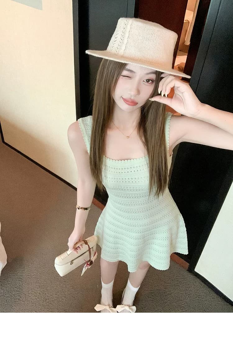 2026 년 한 부서 녹색 u 칼라 홀로우 아웃 민소매 조끼 여성 드레스 여름 허리 수축 슬림해 보이는 한 마디 미니 스커트 상세 이미지 20