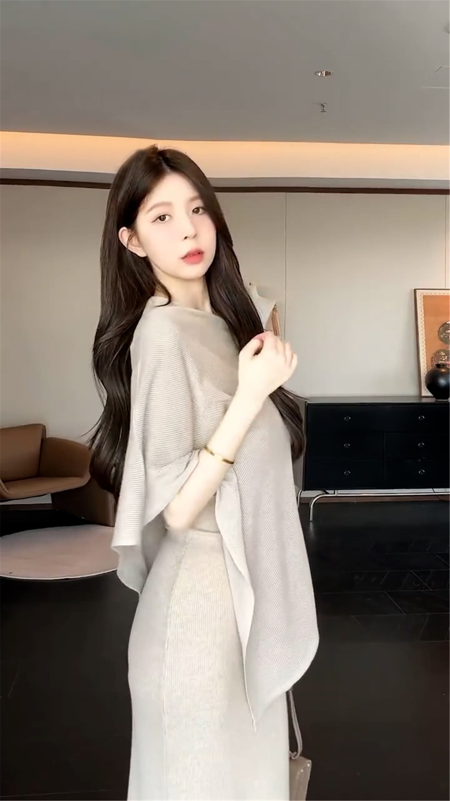 느긋한 바람 숄 니트 슬립 드레스 아이들 2025 새로운 한 부서 이른 가을 착용 가져 가라. 에이즈 환자 세트 롱 스커트 상세 이미지 7