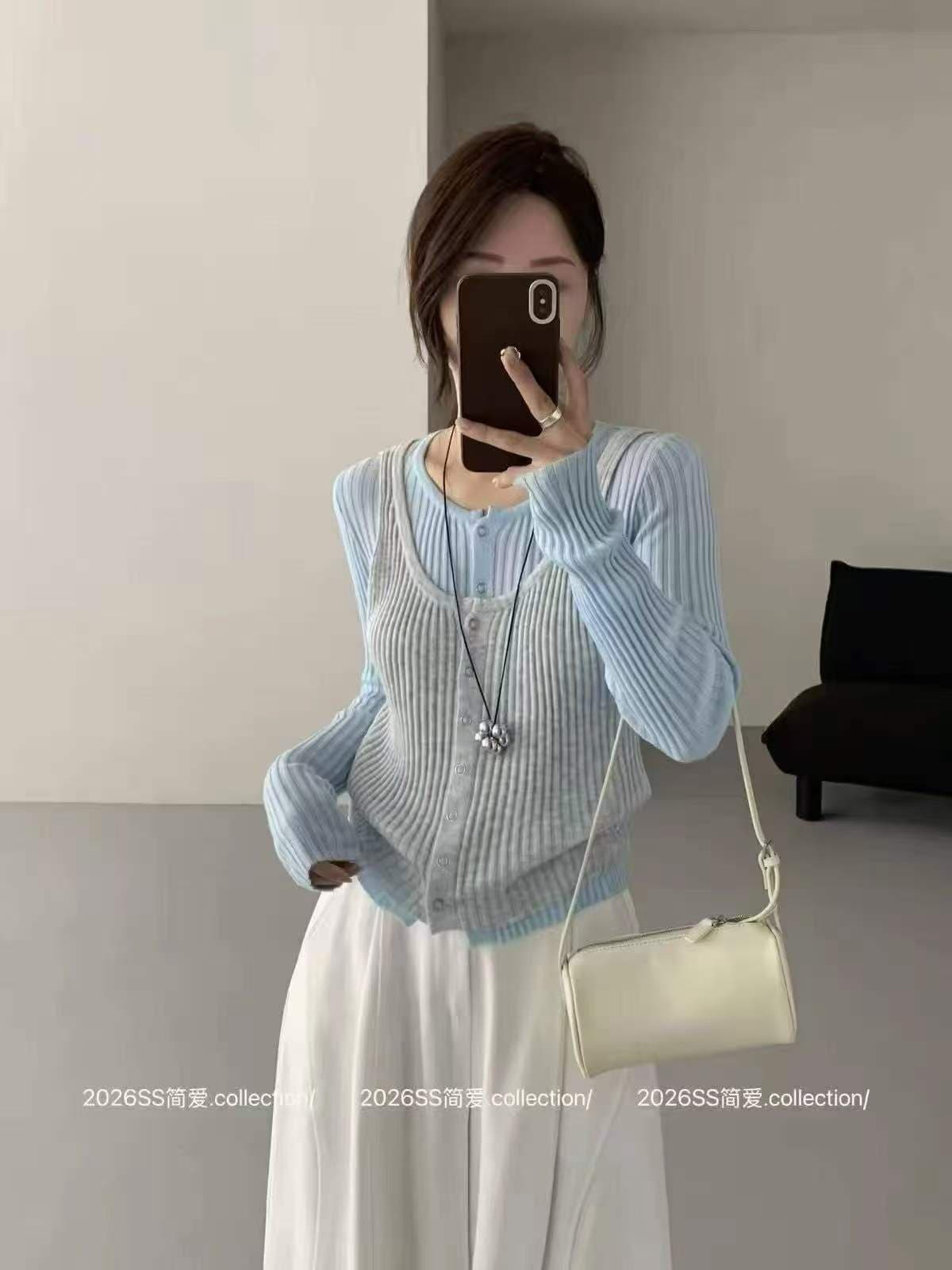 한 부서 배색 페이크 레이어드 긴팔 니트 스웨터 여성 가을 2026 새로운 디자인 센스 몸매 가꾸기 외출용 고유 한 맨위 상세 이미지 11