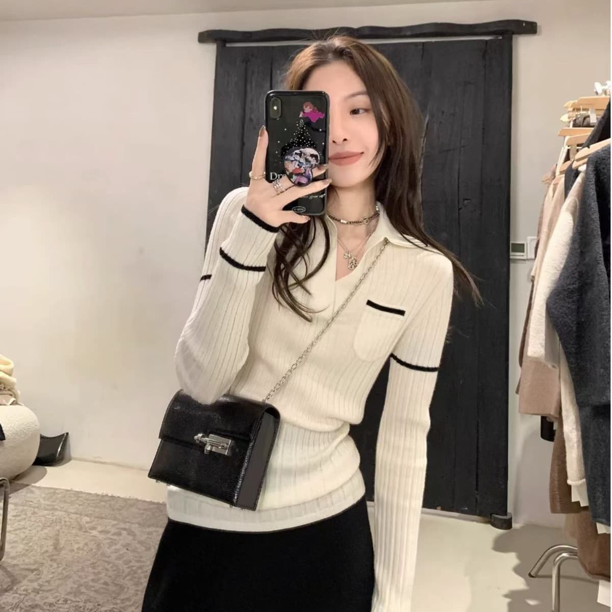 배색 긴팔 POLO 칼라 니트 스웨터 여성 2026 가을 새로운 몸매 가꾸기 슬림해 보이는 스웨터 기본 셔츠 인사이드 잡아라. 의류