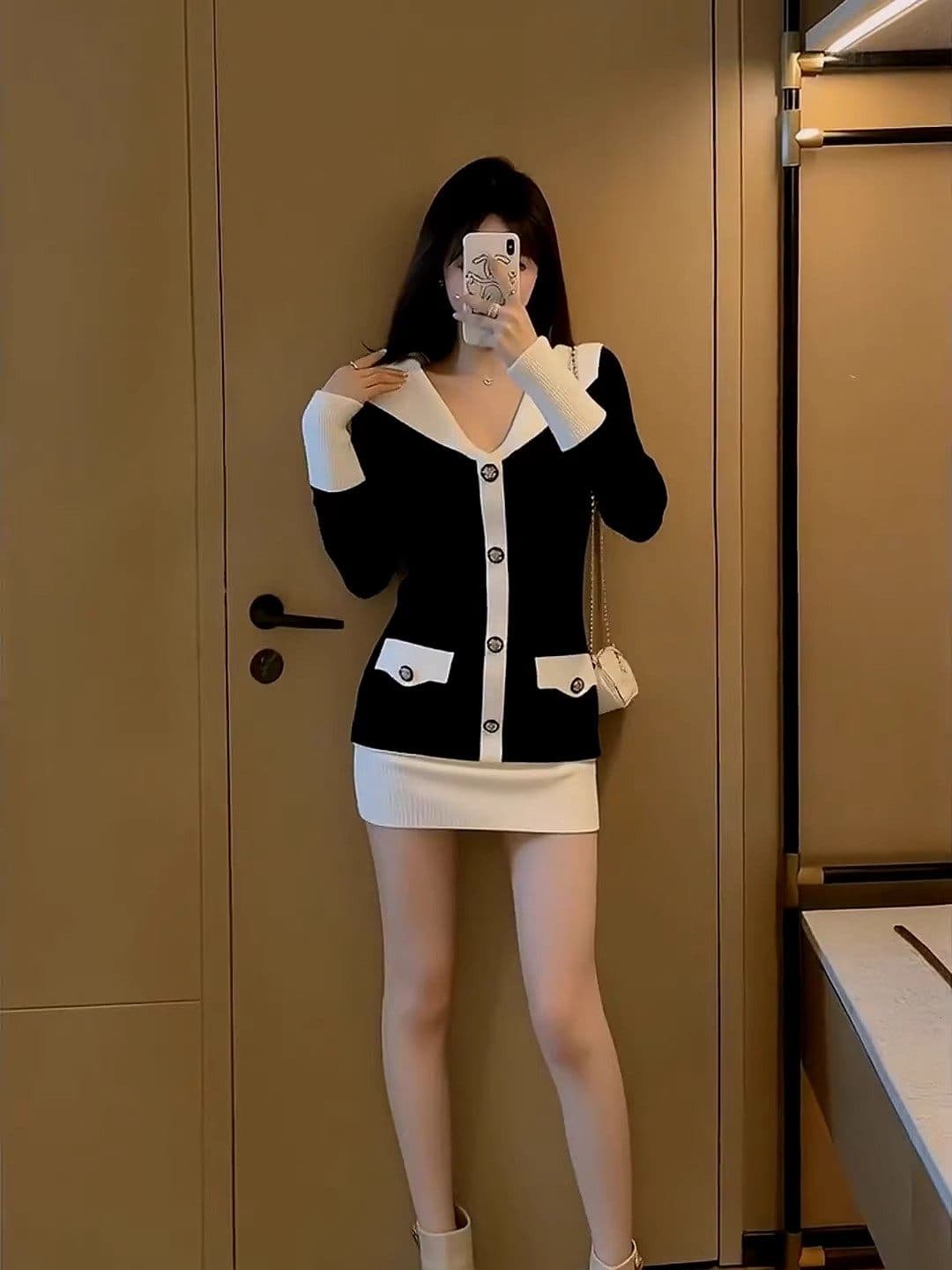 한국 작은 샤넬 스타일 신년 빨간색 폴로 칼라 니트 드레스 아이들 가을 겨울 새로운 명문 여성 품격 타이트 스커트 미니 스커트 상세 이미지 4