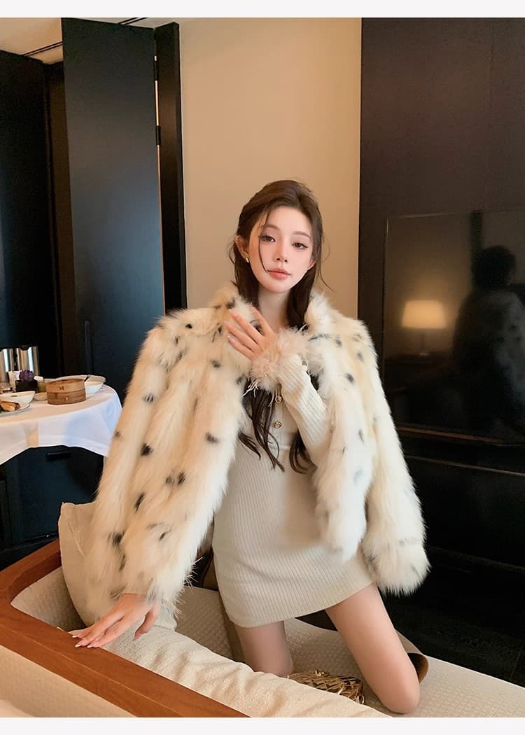 치우 고기 야오 화이트 털 머리 소매 샤오시엔 V넥 니트 여성 드레스 가을 새로운 몸매 가꾸기 품격 타이트 스커트 상세 이미지 45