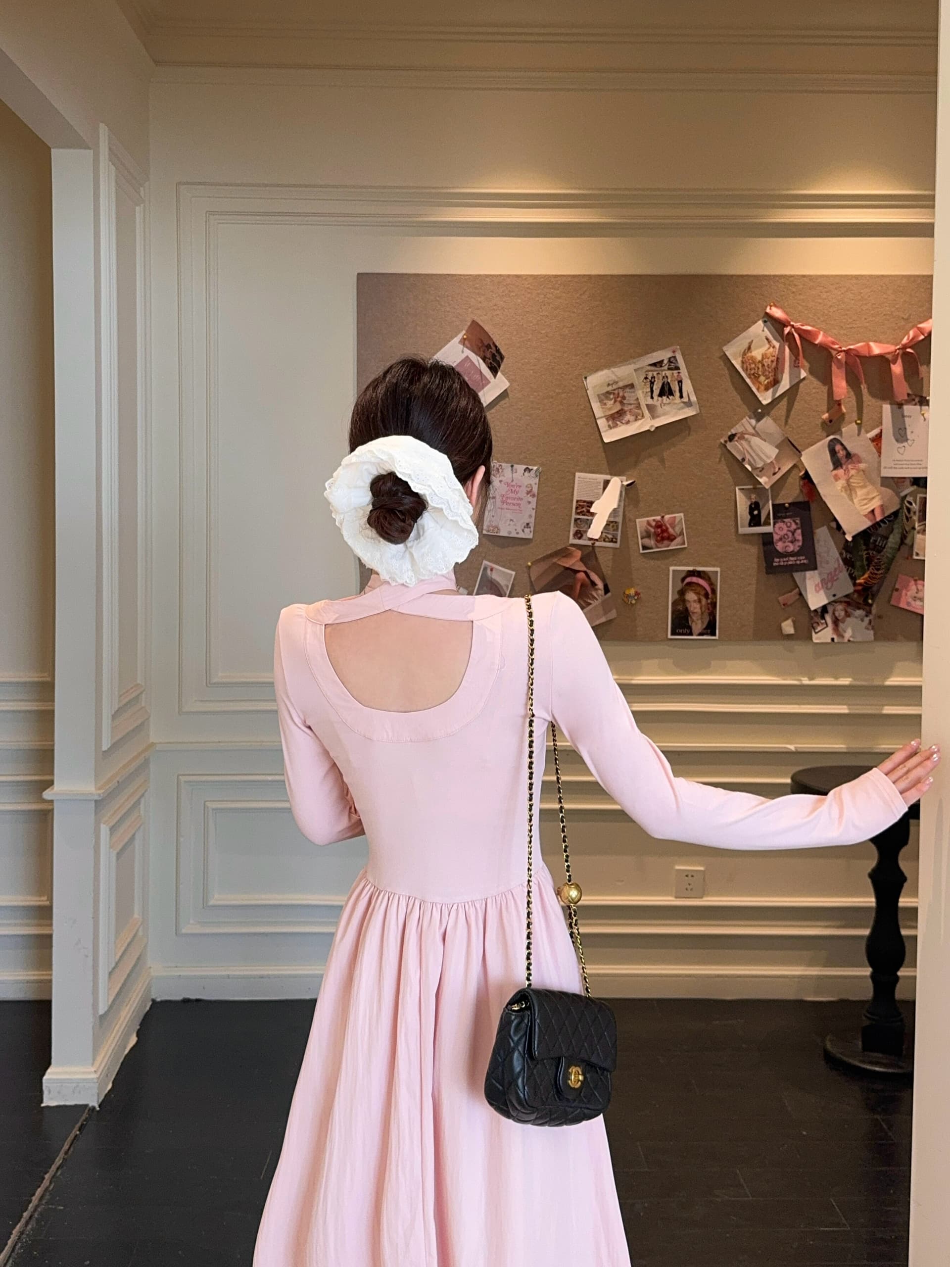 부드러운 바람 핑크색 라운드 넥 나비 매듭 긴팔 여성 드레스 가을 새로운 허리 수축 Chic 롱 스커트 상세 이미지 10