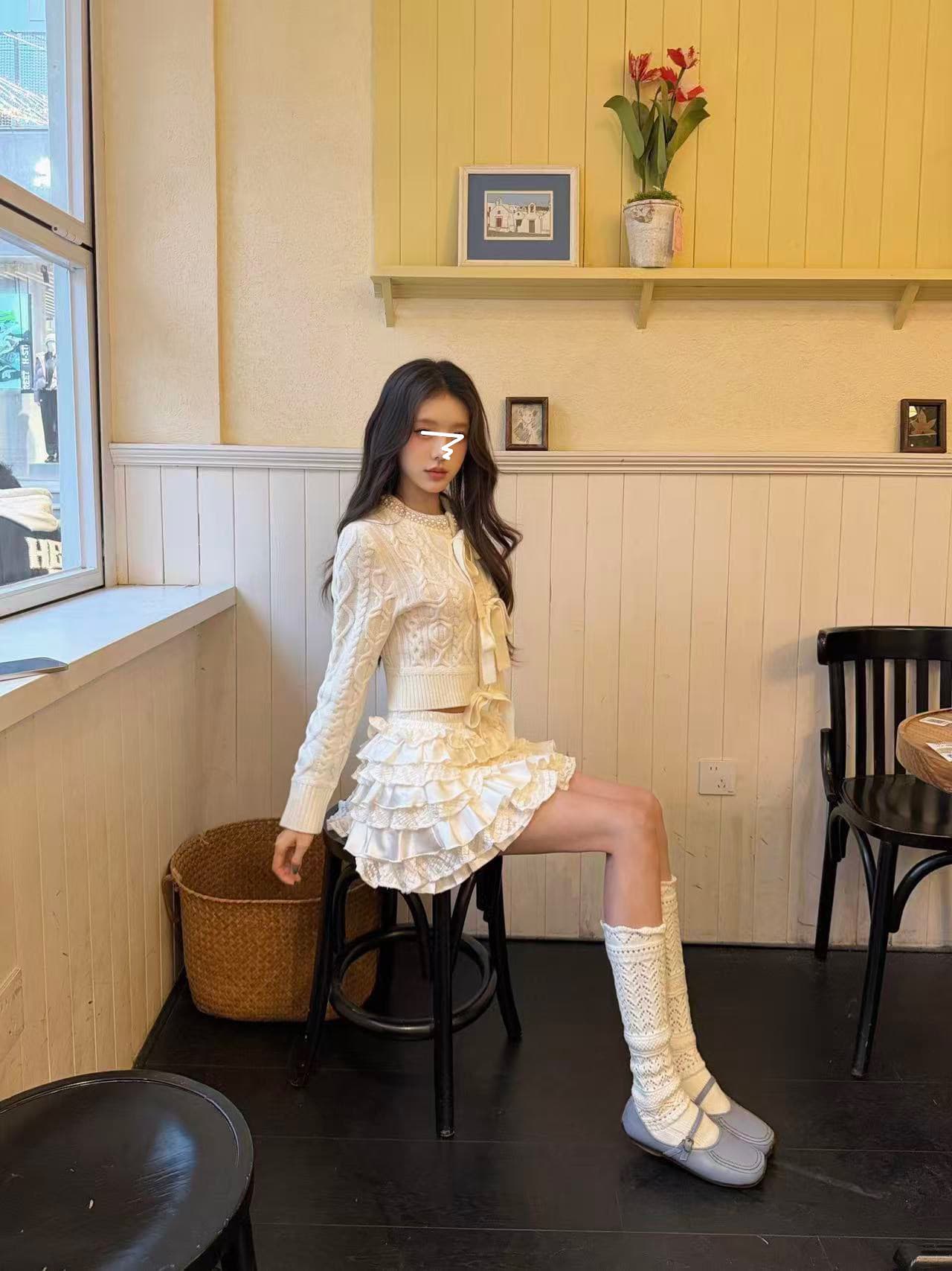 프랑스식 레트로 크로 셰 뜨개질 레이스업 나비 매듭 니트 오픈 가디건 여성 겨울 이른 봄 화이트 비즈 박기 쇼트 스타일 스웨터 코트 상세 이미지 5