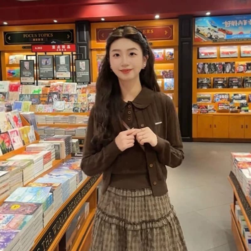 학원 스타일 품격 레트로 베이비 칼라 조끼 오픈 가디건 여성 의류 2026 가을 겨울 새로운 핫걸 투피스 세트