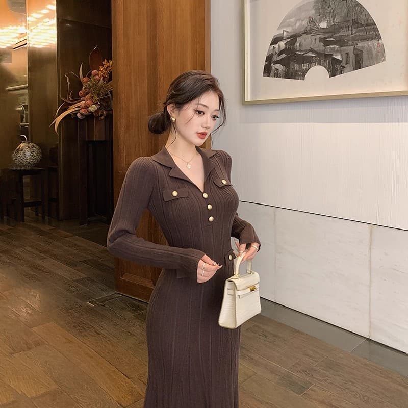 린 닫기 프랑스식 사소한 품격 커피 색상 V넥 니트 여성 드레스 가을 빛 럭셔리 작은 대중 아니요 명중 섹션 치마 이미지 5