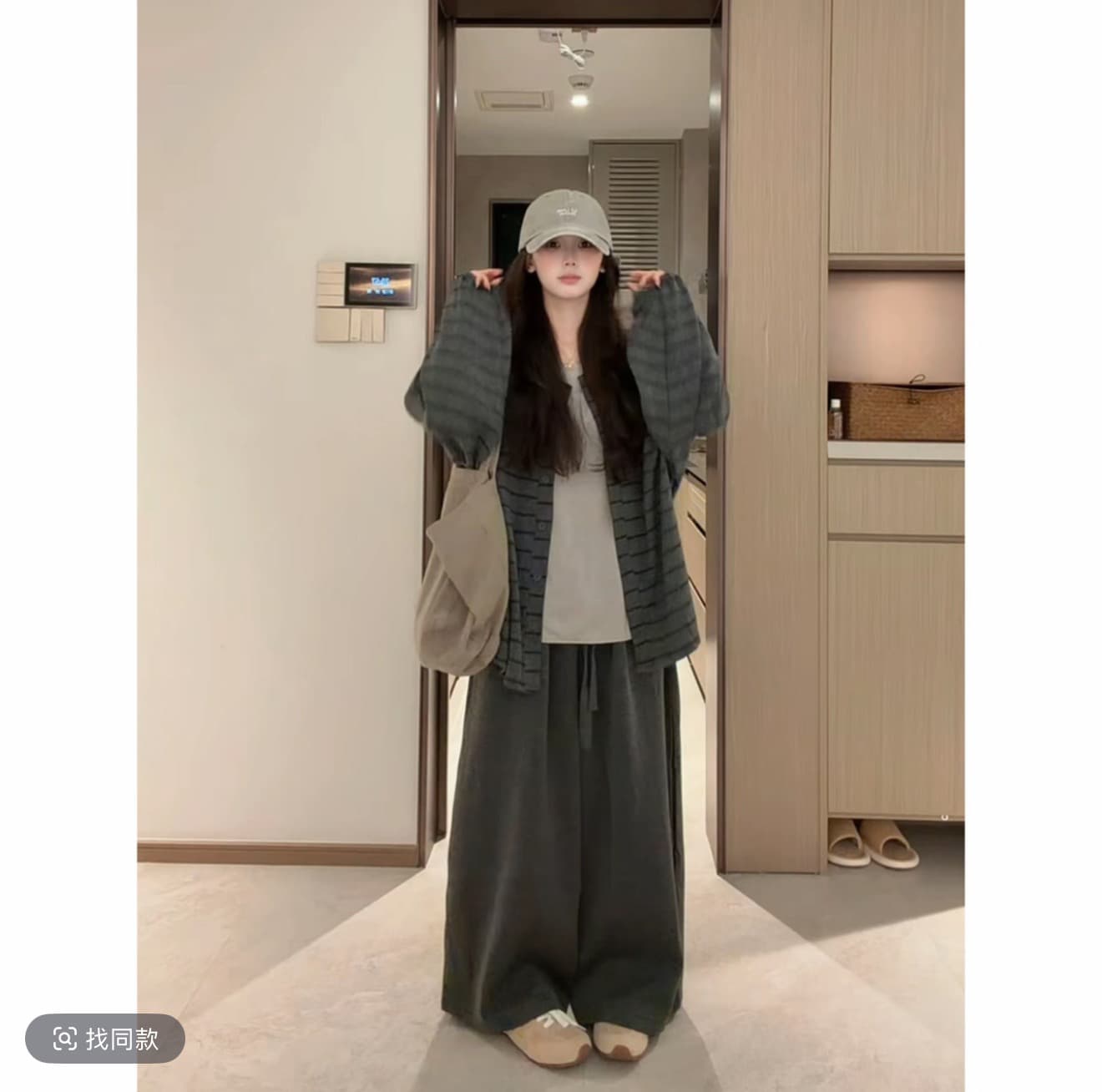 느긋한 바람 품격 캐주얼 루즈핏 슬림해 보이는 스트라이프 재킷 2026 가을 새로운 작은 대중 고급 센스 맨위 여성 의류 이미지 2