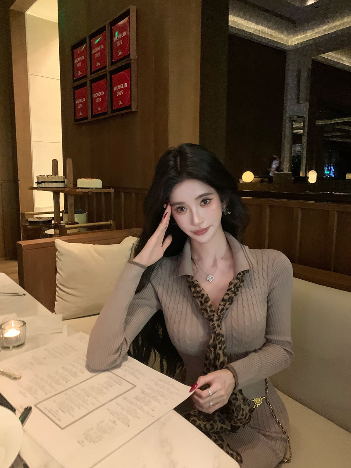 barb chill 구덩이 기사 니트 V넥 여성 드레스 봄 새로운 핫걸 긴팔 허리 수축 치마 타이트 스커트 상세 이미지 10