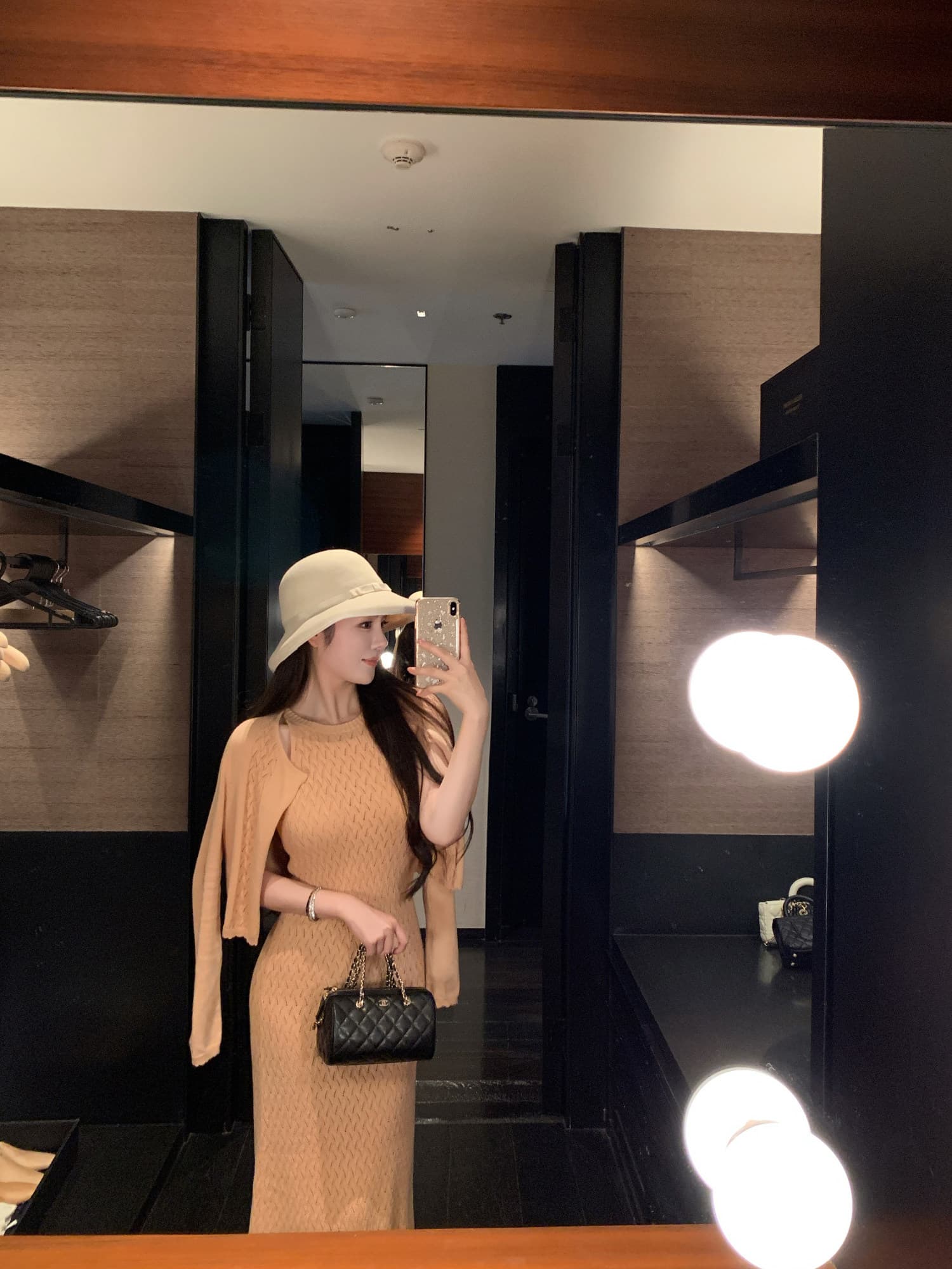 the swan 부문 피닉스 빛 럭셔리 부드러운 자매 프랑스식 우아함 링 그리드 니트 오픈 가디건 몸매 가꾸기 타이트 스커트 드레스 상세 이미지 42