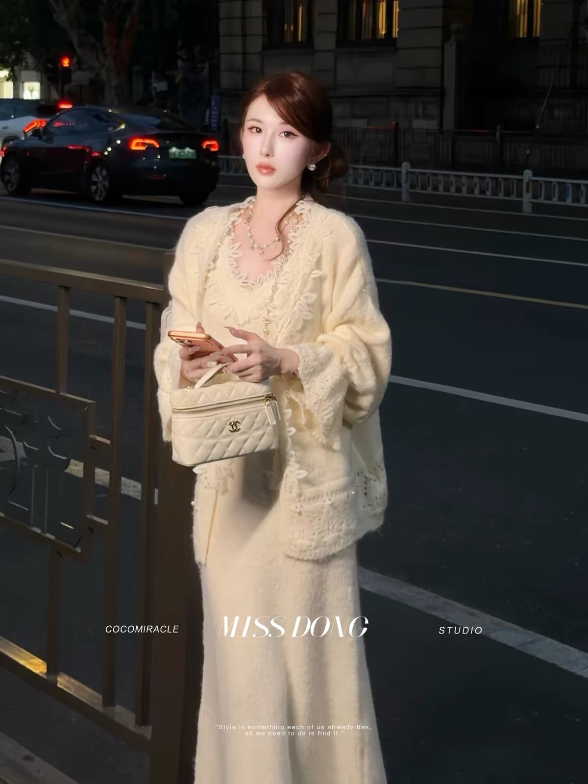 토론토 가을 가을 최고 새 폭탄 양모 니트 오픈 가디건 가져 가라. 점프 슈트 치마 세트 여성