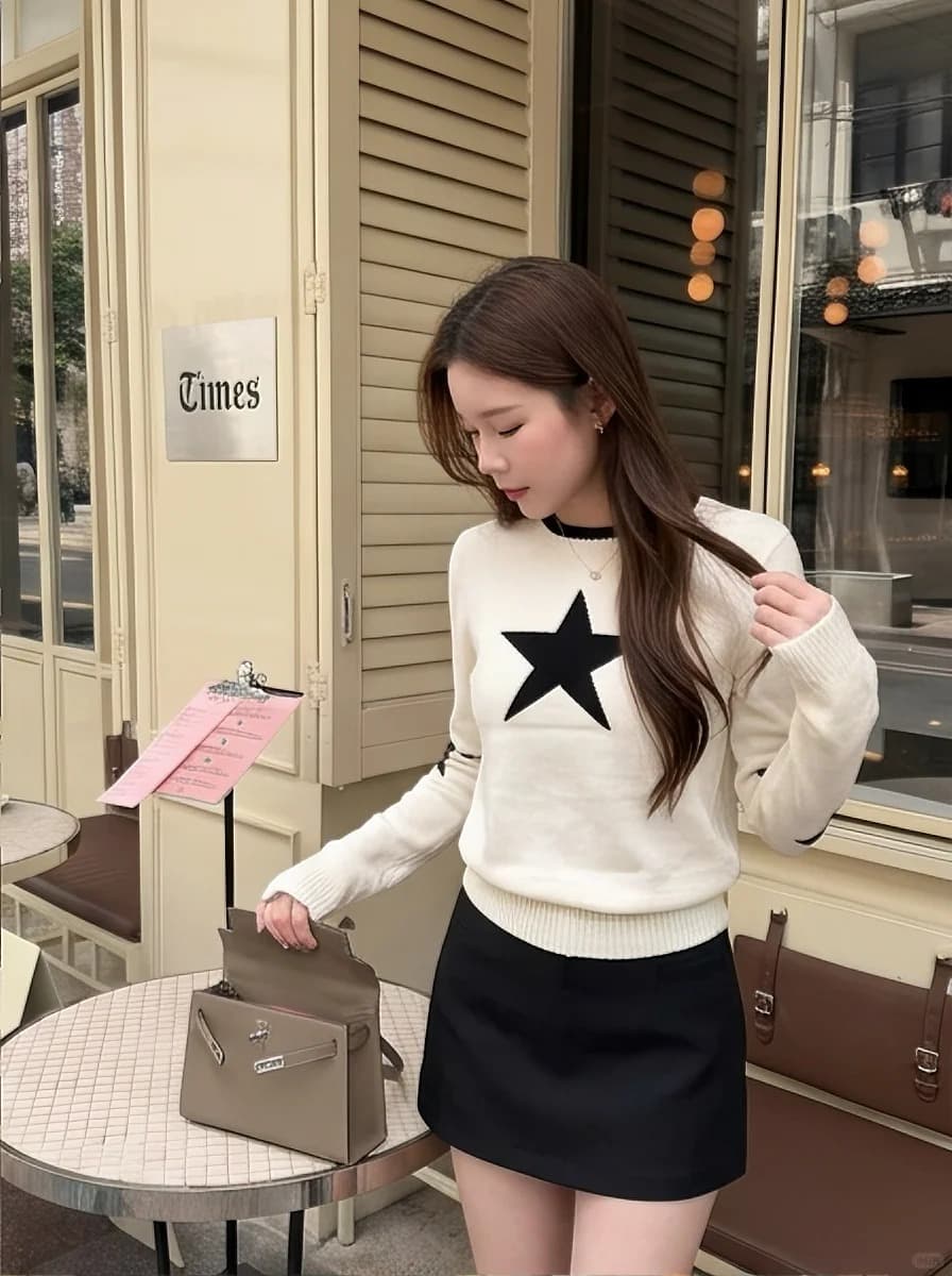 작은 대중 디자인 라운드 넥 스웨터 여자 가을 겨울 2026 새로운 루즈핏 슬림해 보이는 캐주얼 다용도 니트 스웨터 상세 이미지 18