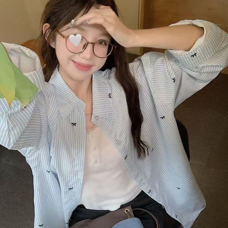 나비 매듭 연령 감소 스트라이프 여성 셔츠 디자인 센스 한 부서 루즈핏 캐주얼 셔츠 긴팔 자외선 차단 맨위 재킷 트렌디 이미지 5
