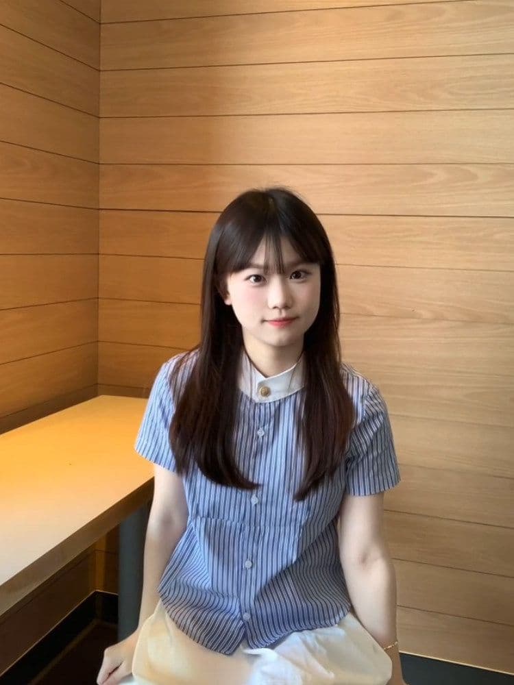 학원 스타일 자수 파란색 스트라이프 반팔 셔츠 여름 다용도 슬림해 보이는 작은 대중 디자인 셔츠 상세 이미지 4