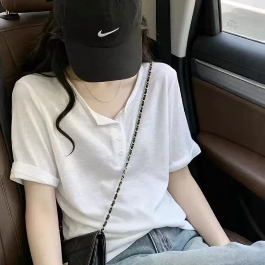 눈꽃 면 캐주얼 느긋한 바람 반팔 티셔츠 여성 여름 패션 디자인 센스 긍정적 인 어깨 의류