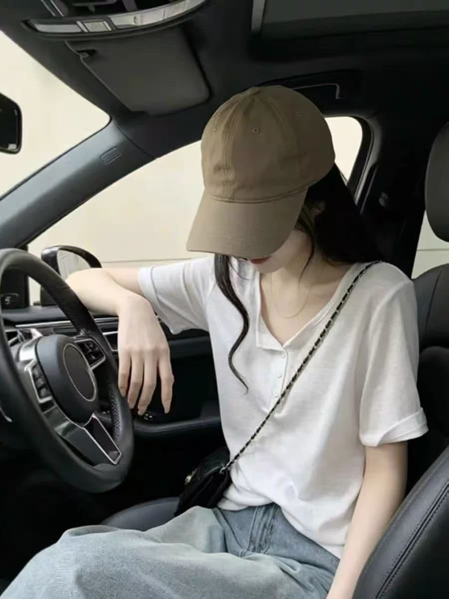 눈꽃 면 캐주얼 느긋한 바람 반팔 티셔츠 여성 여름 패션 디자인 센스 긍정적 인 어깨 의류 상세 이미지 3