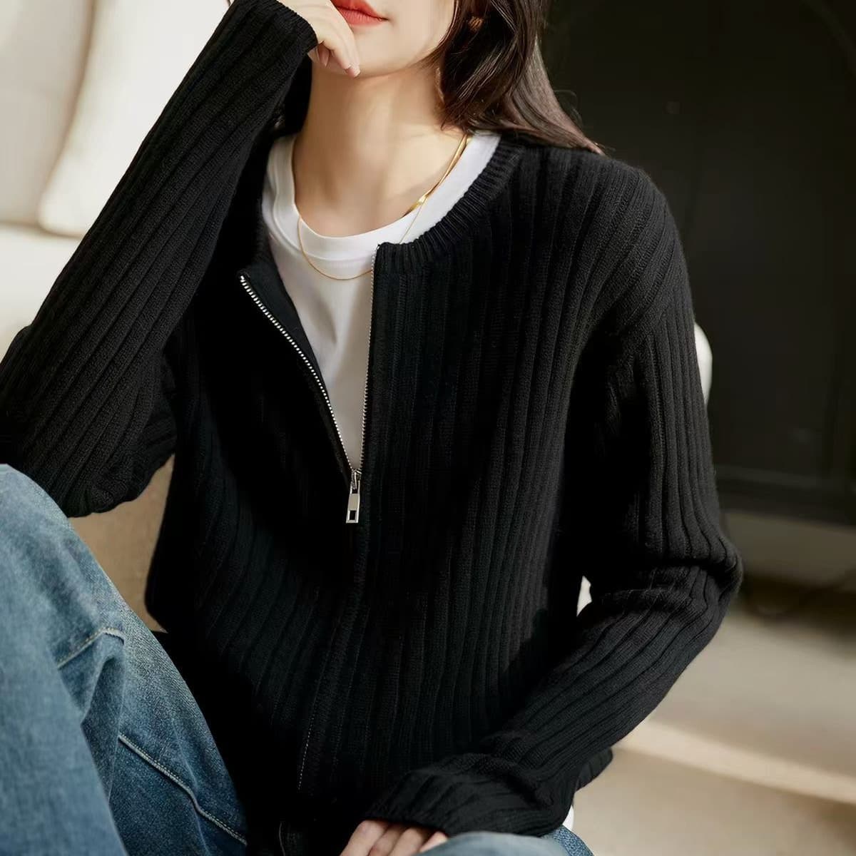 미니멀리즘 라인 센스 프랑스식 느긋한 라운드 넥 지퍼 털 니트 여성 코트 이미지 5