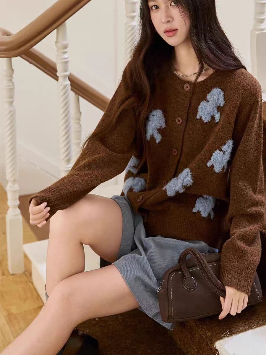 가을 겨울철 새로운 패션 캐주얼 다용도 루즈핏 부드러운 오픈 가디건 스웨터 어린 양 자카드 니트 스웨터 여성 상세 이미지 6
