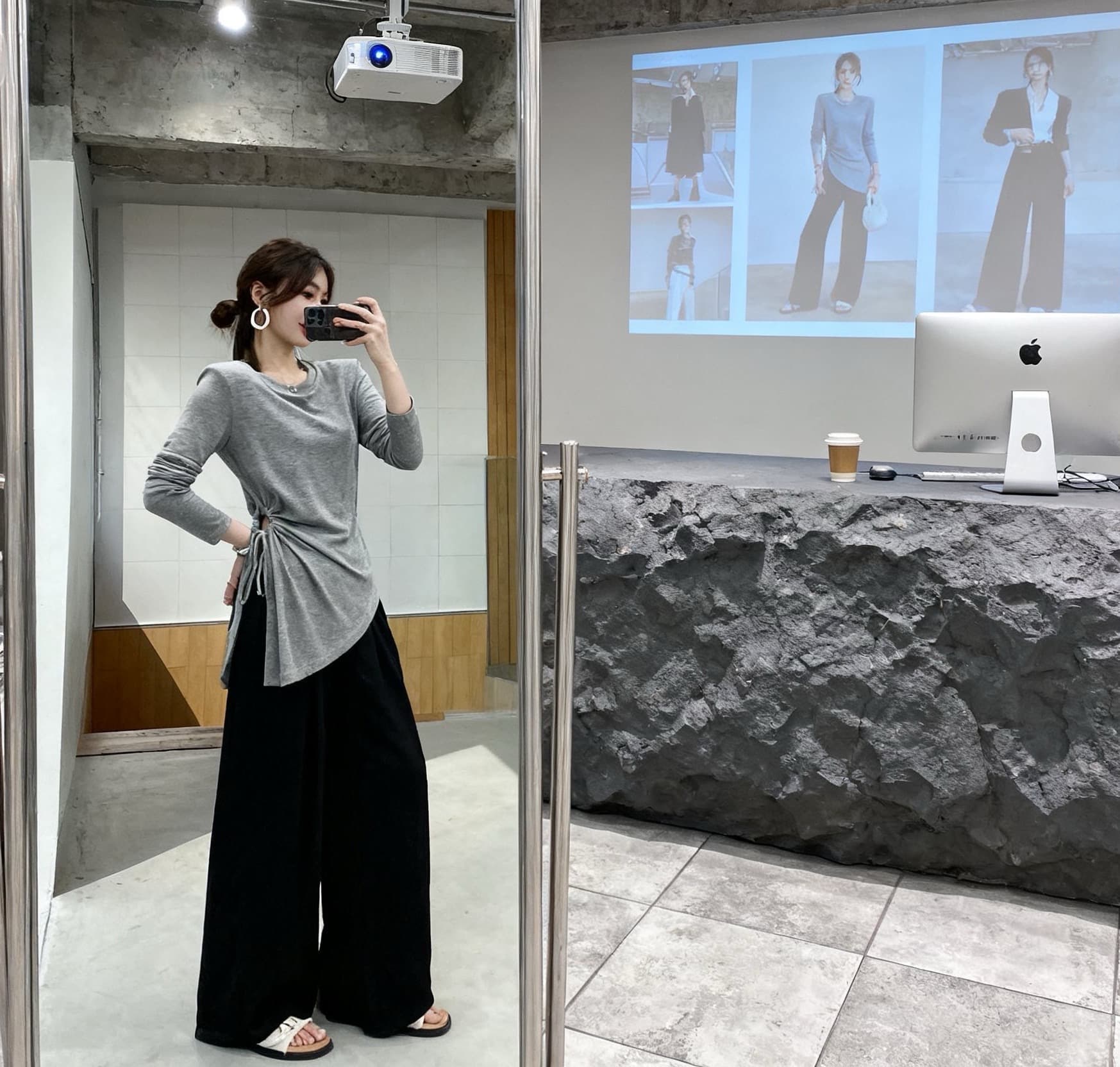한 부서 디자인 센스 불규칙 스트랩 긴팔 티셔츠 여성 의류 봄 새로운 품격 도루 센스 와이드 레그 팬츠 세트 상세 이미지 9