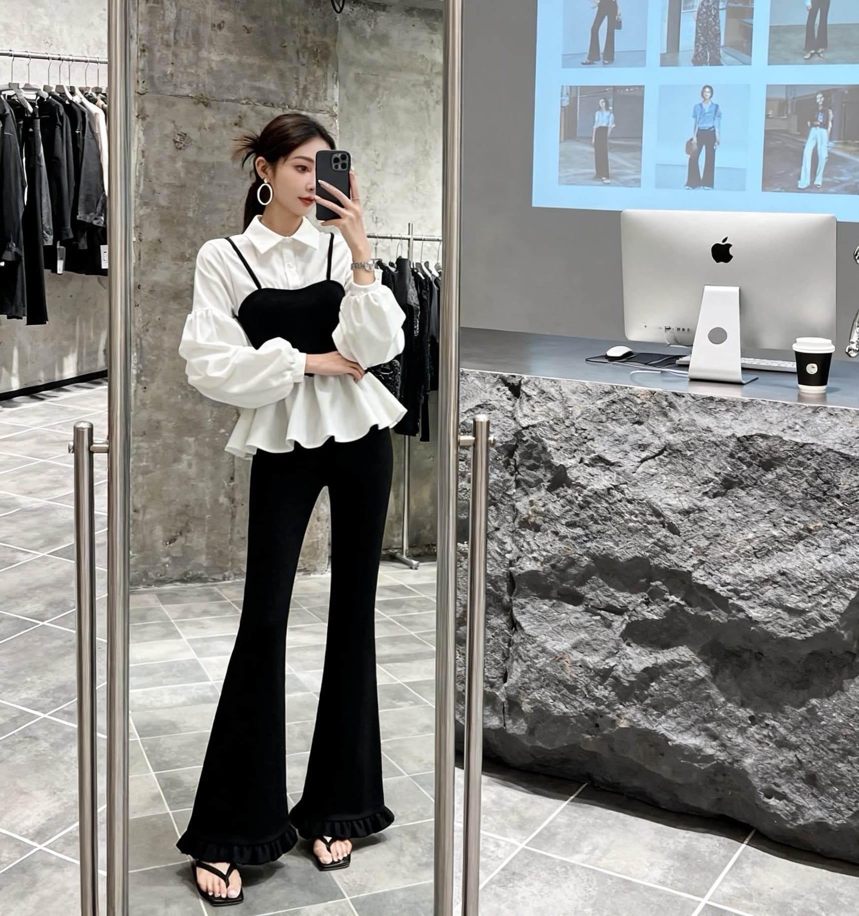 페이크 레이어드 베스트 스택 착용 여성 셔츠 작은 키 허리 수축 품격 긴팔 맨위 마이크로 나팔 프릴 검정색 바지 상세 이미지 1