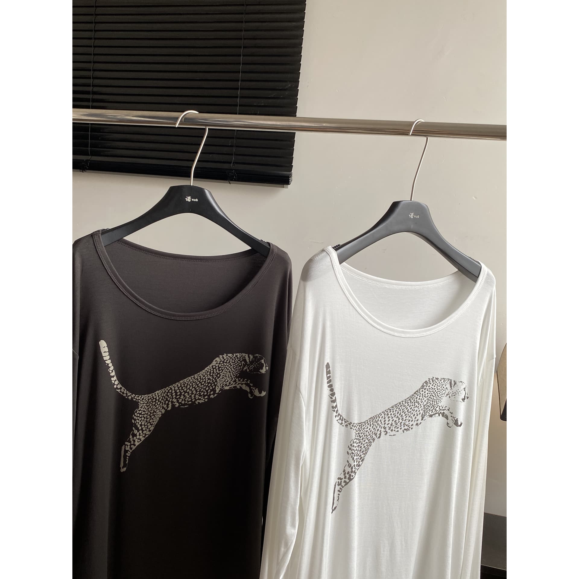 yolo shop 와 성별 사냥꾼 주간 실크 인쇄 花船 칼라 둘 착용 긴팔 니트 티셔츠 여성 여름 다용도 반팔 이미지 6