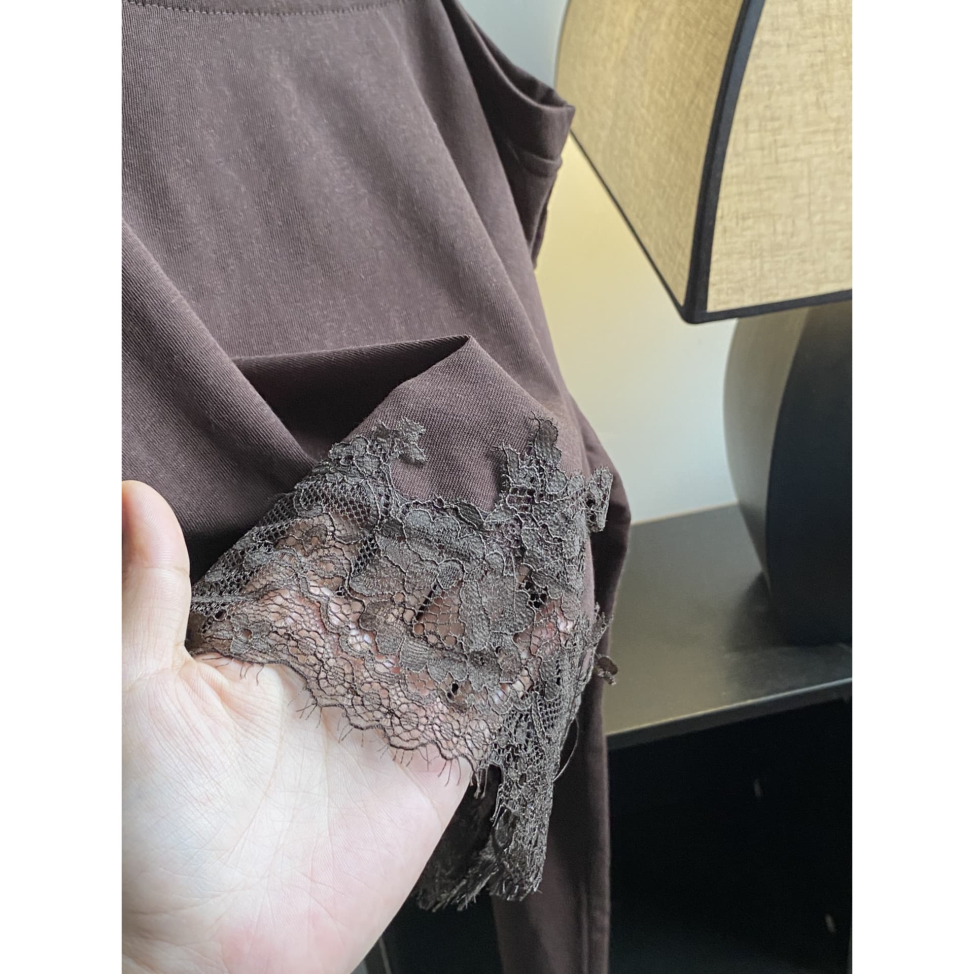밤나무 코코아 bankelili Jiao 욕망 그리드 새싹 m1u 부서 레이스 조각 긴팔 티셔츠 여성 얇은 스타일 자외선 차단 여성 이미지 6